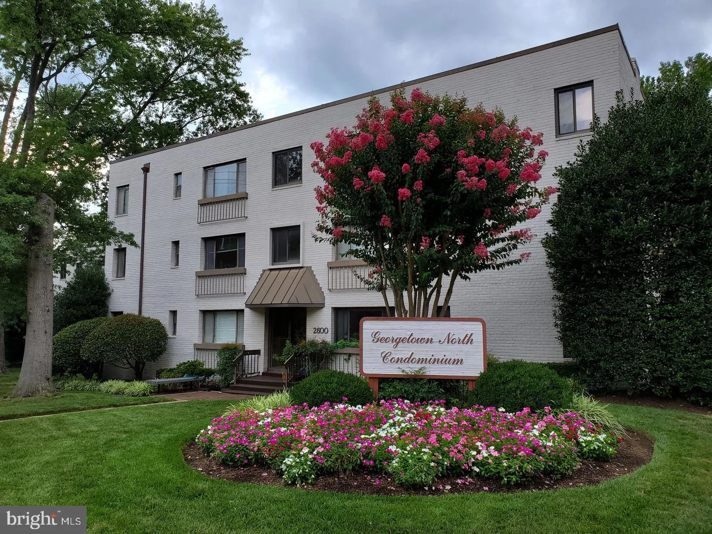 2610 Tunlaw Road NW Unit 103