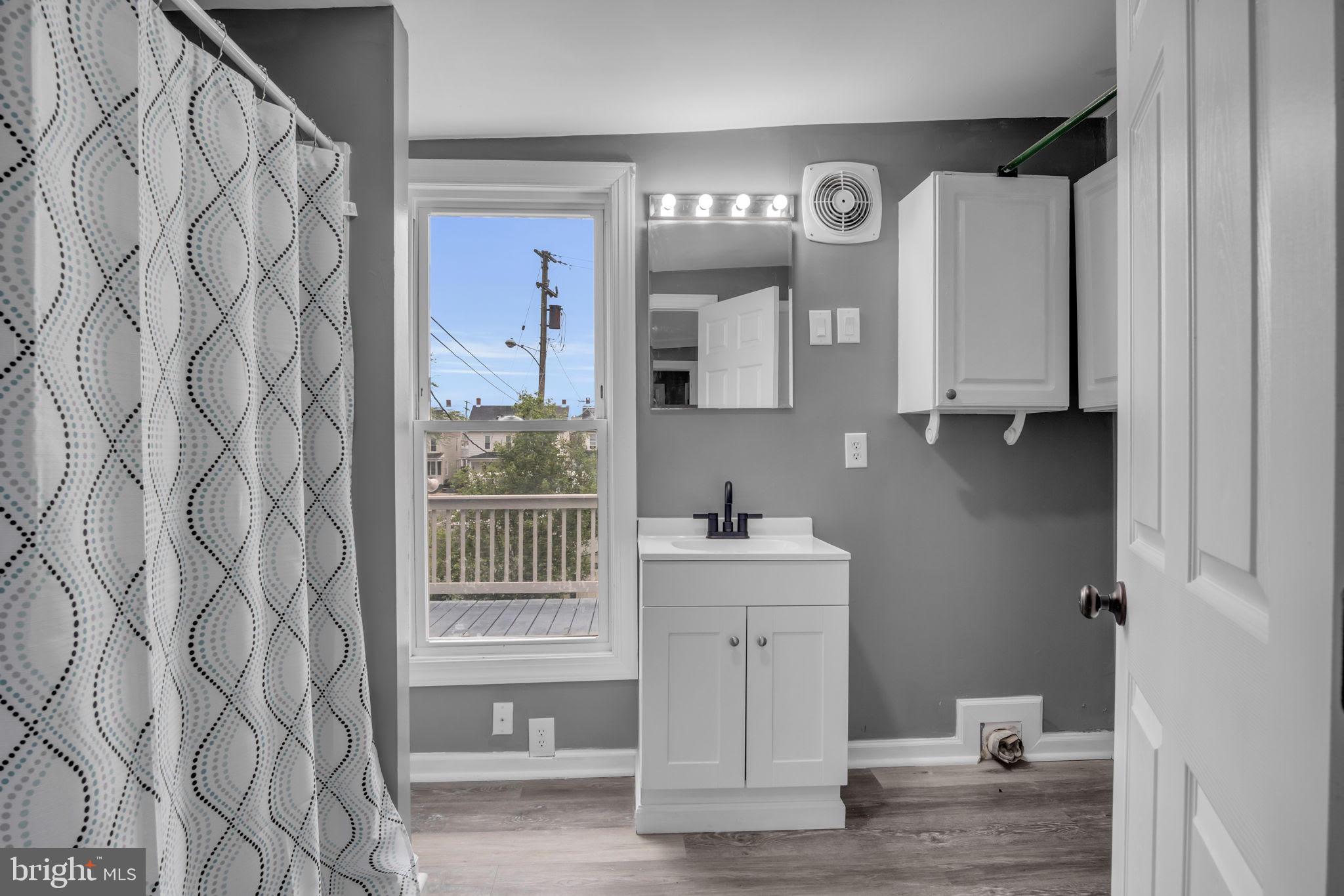 YORK EXPO CENTER - Residential Lease