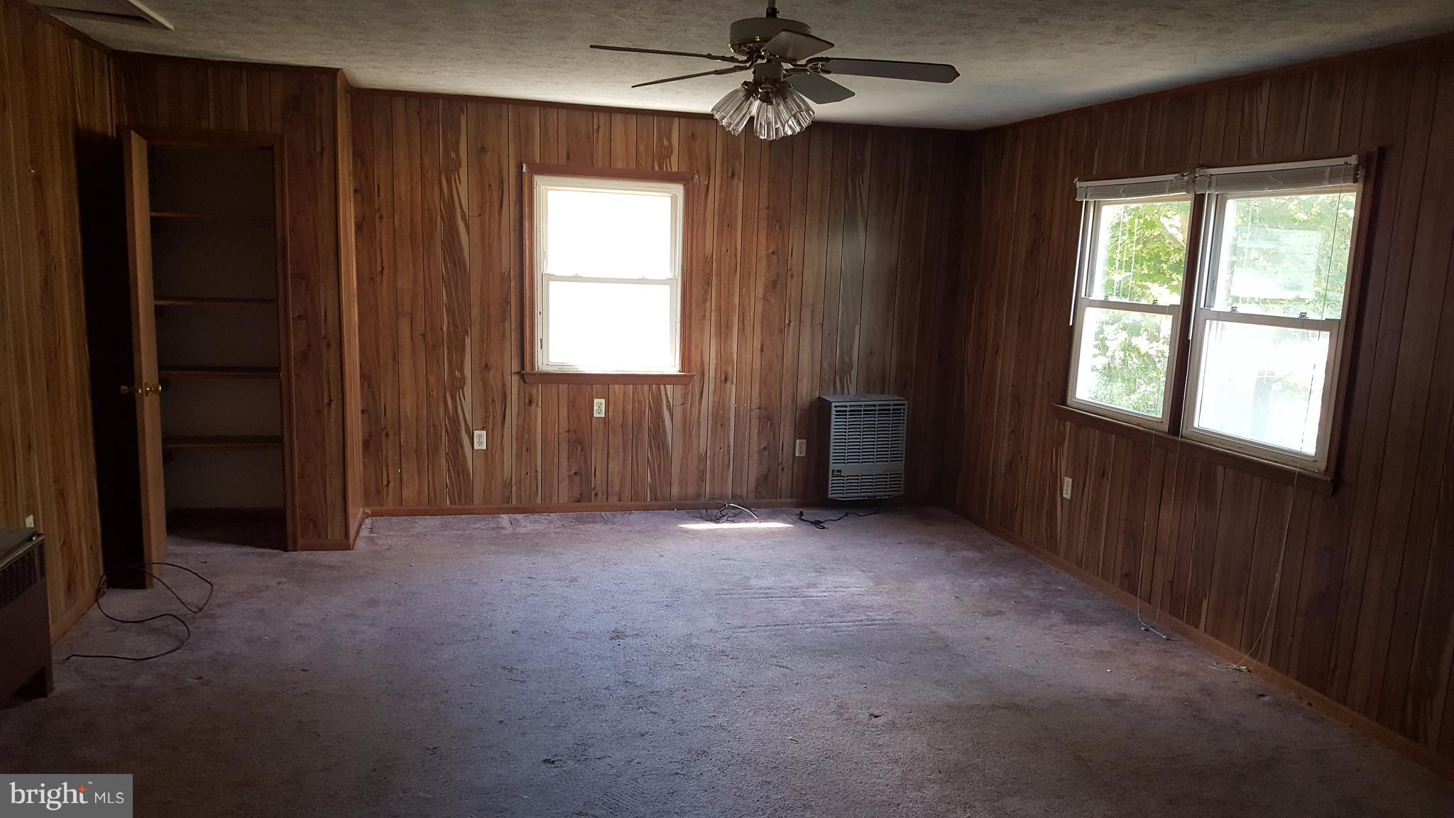 STEPHENS CITY - Residential