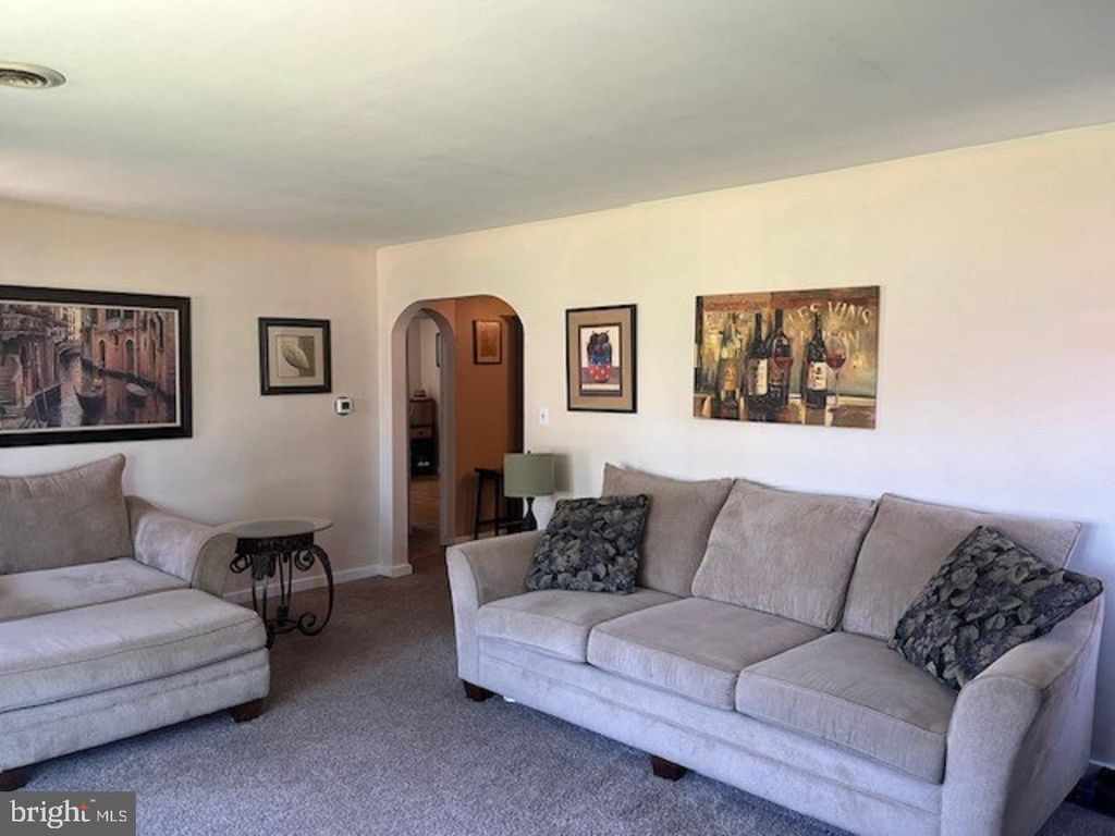 Photo of 2016 Manor Ridge Drive, Lancaster, PA 17603 (MLS # PALA2052510)