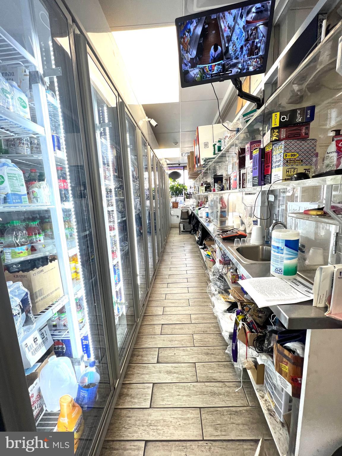 NORTH CENTRAL - Commercial Sale