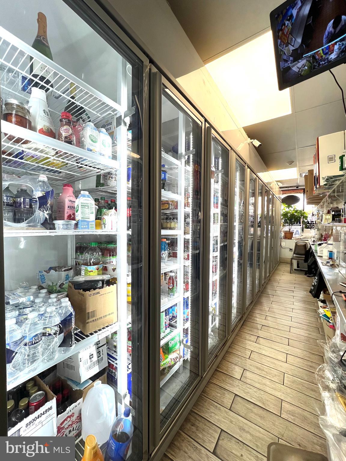 NORTH CENTRAL - Commercial Sale