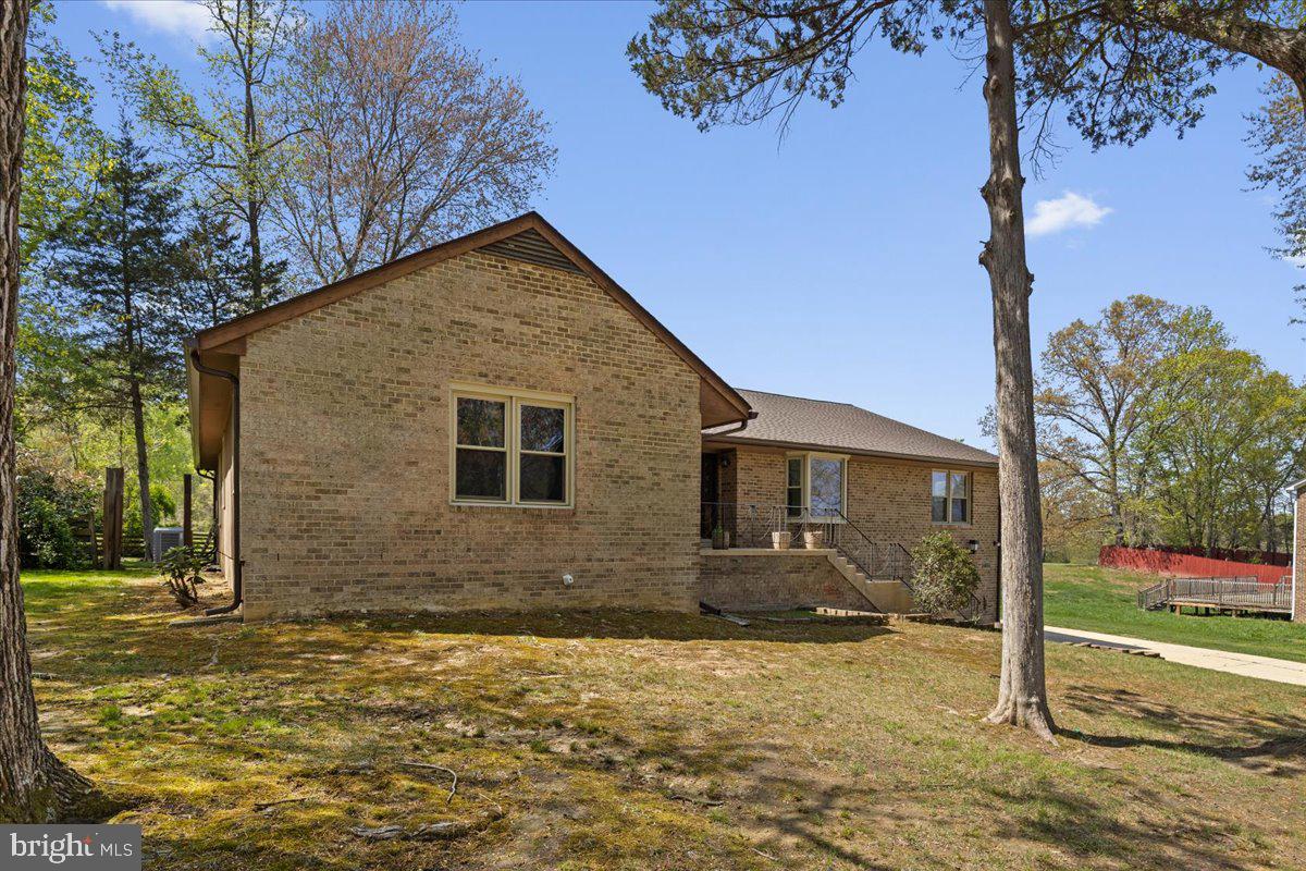 727 GLENEAGLES DRIVE