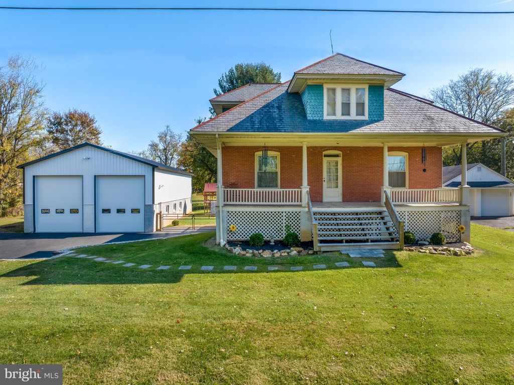 Photo of 128 Oak Bottom Road, Quarryville, PA 17566 (MLS # PALA2042978)