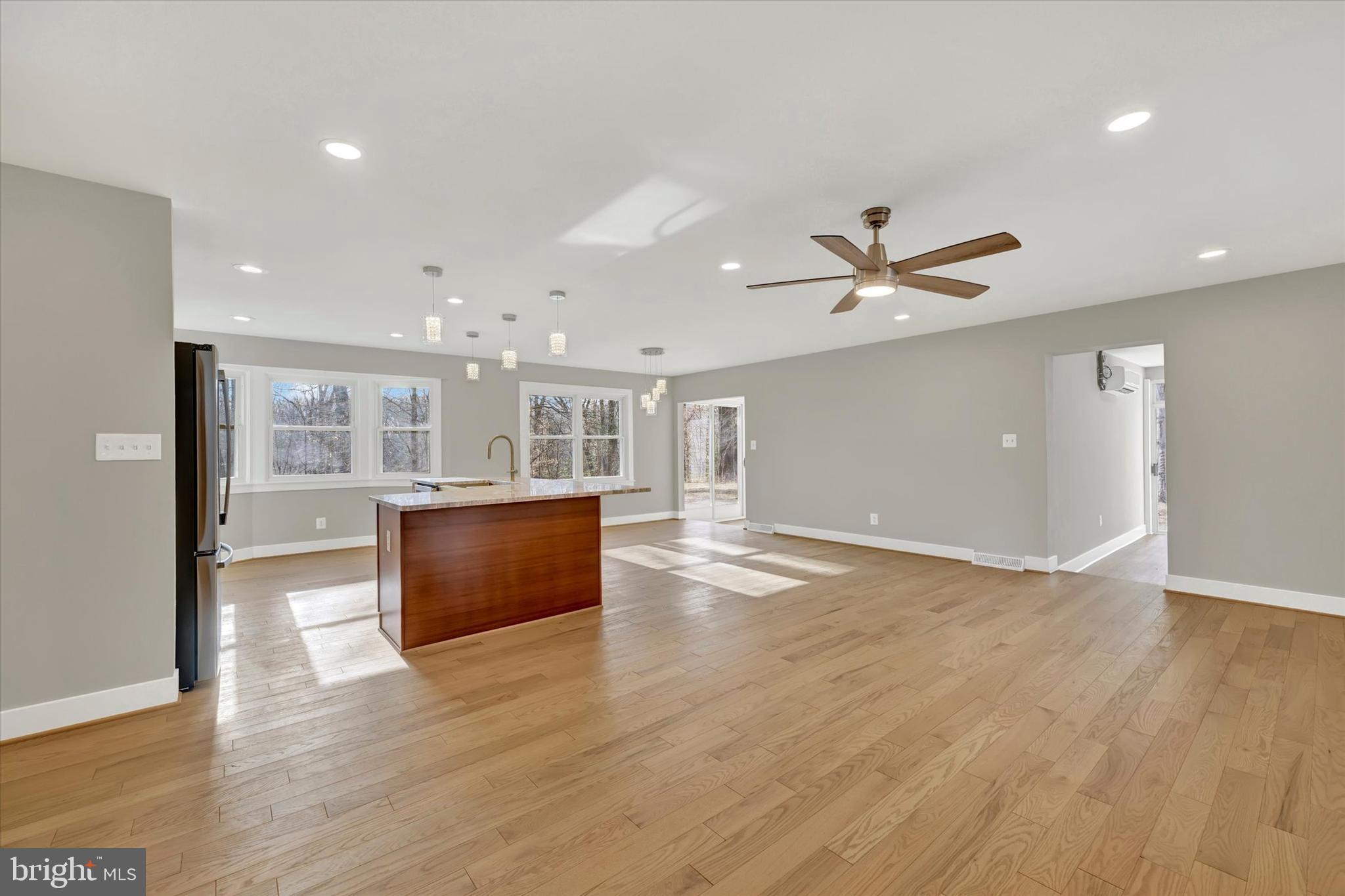 WATERBURY HEIGHTS - Residential