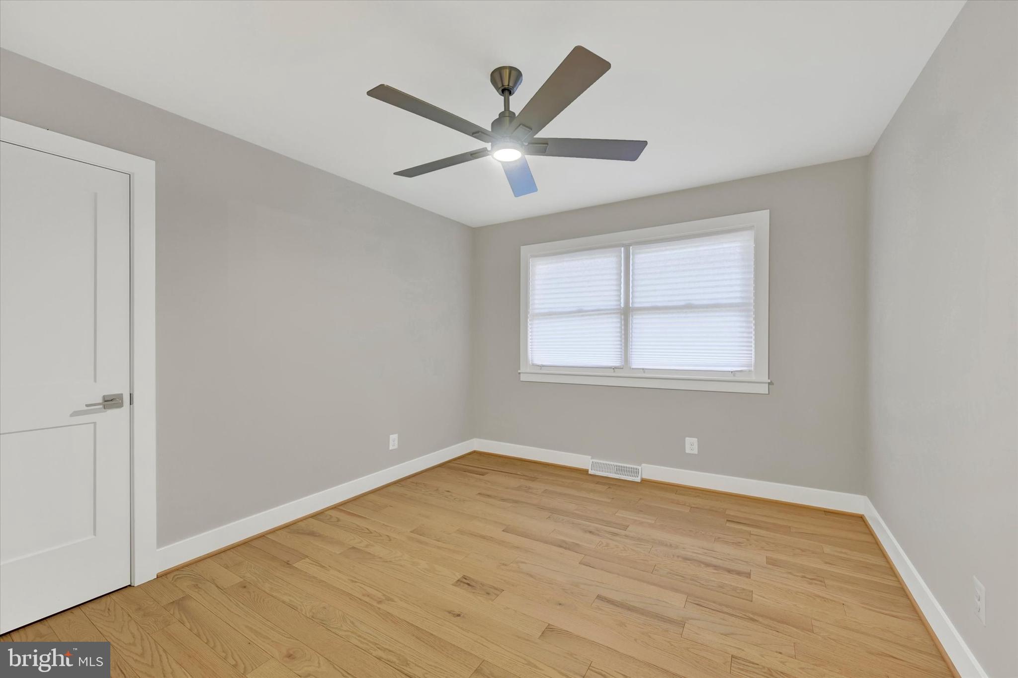 WATERBURY HEIGHTS - Residential