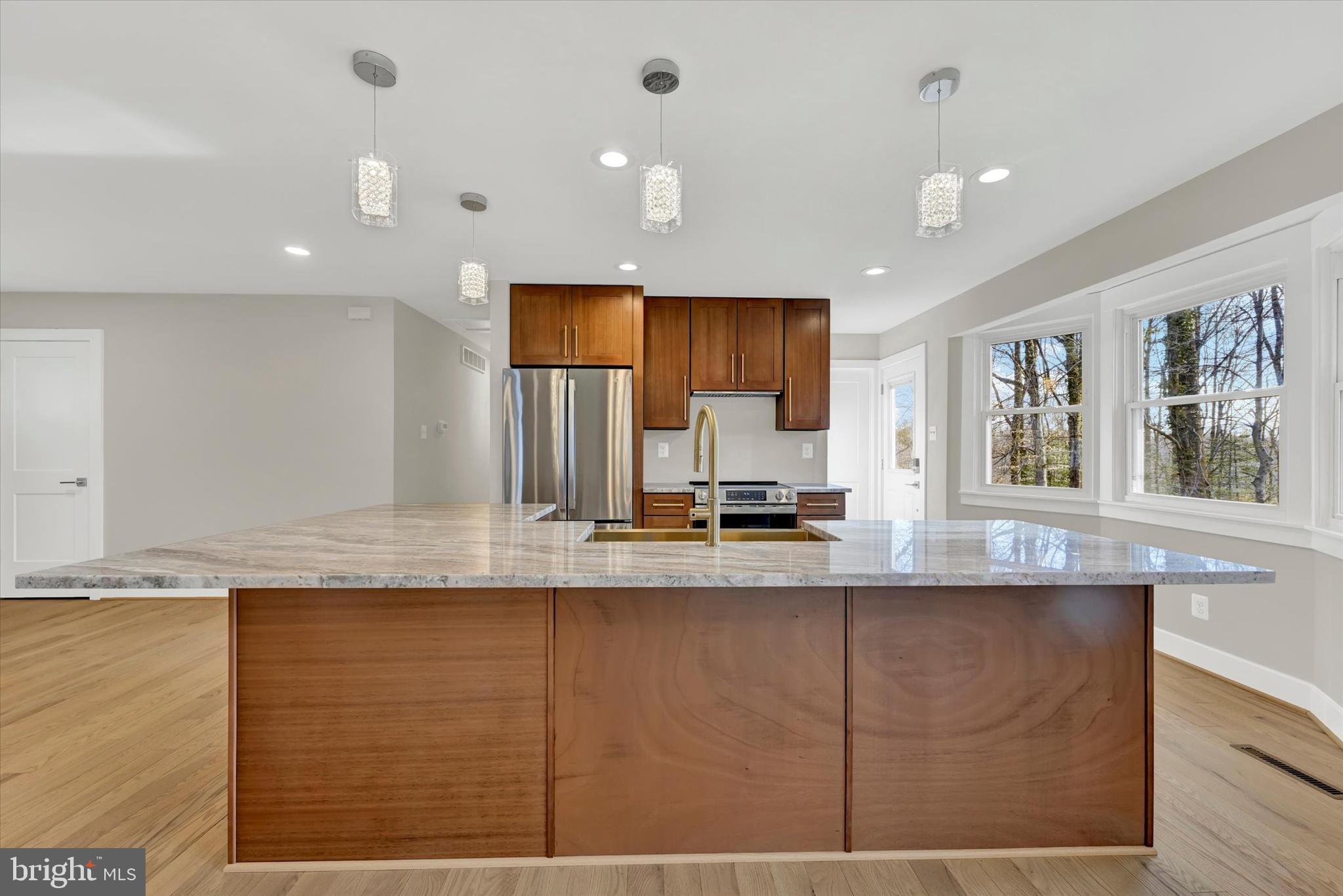 WATERBURY HEIGHTS - Residential