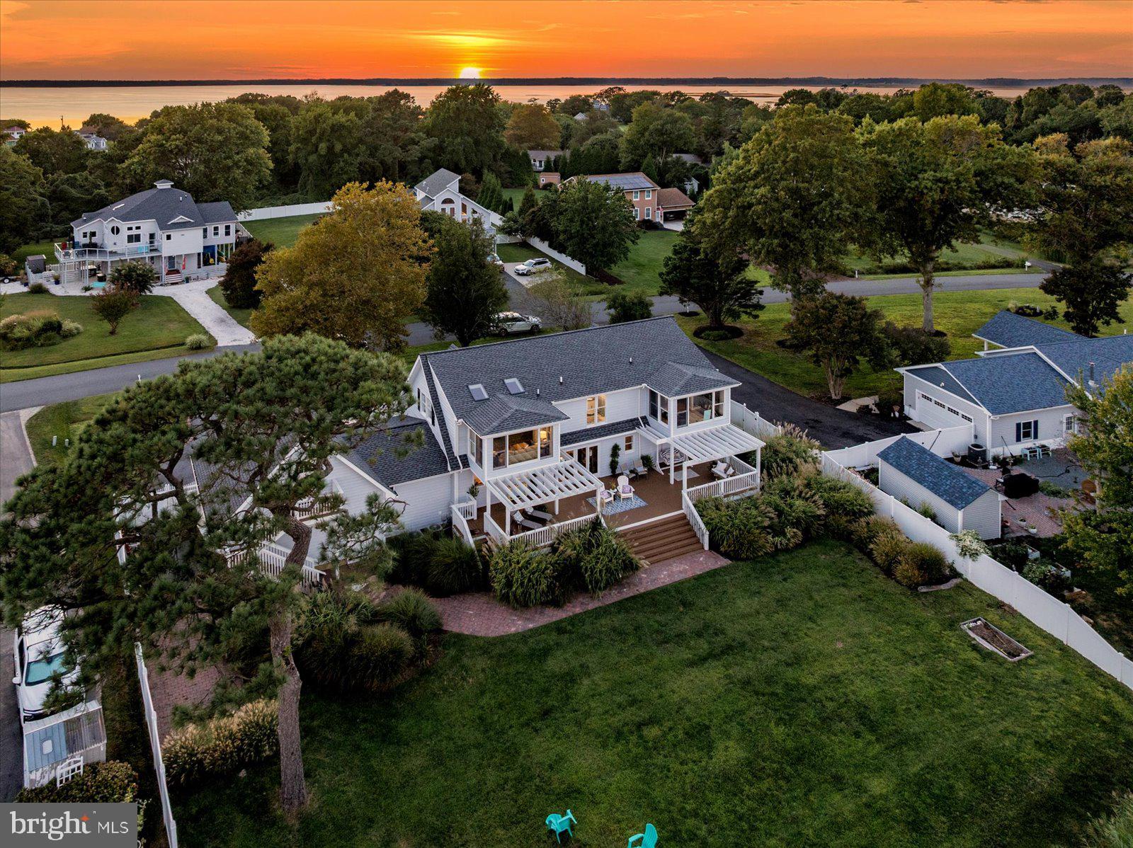 GENEZER ESTATES - Residential