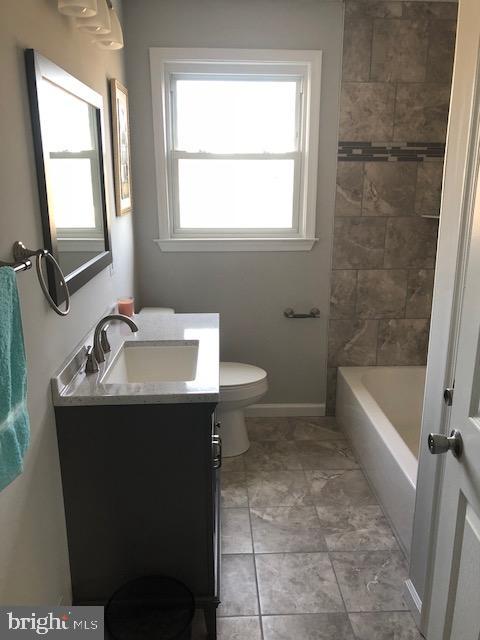 RIVIERA BEACH - Residential