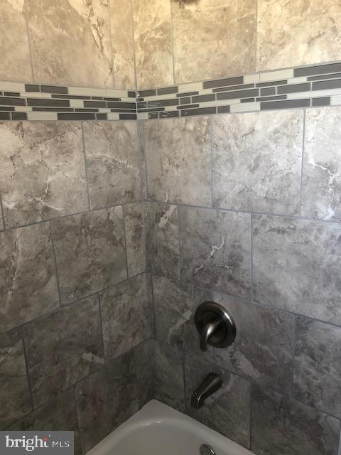 RIVIERA BEACH - Residential