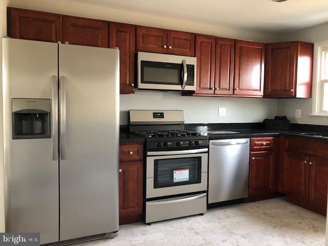 RIVIERA BEACH - Residential