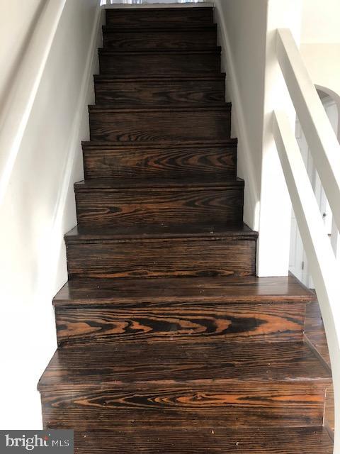 RIVIERA BEACH - Residential