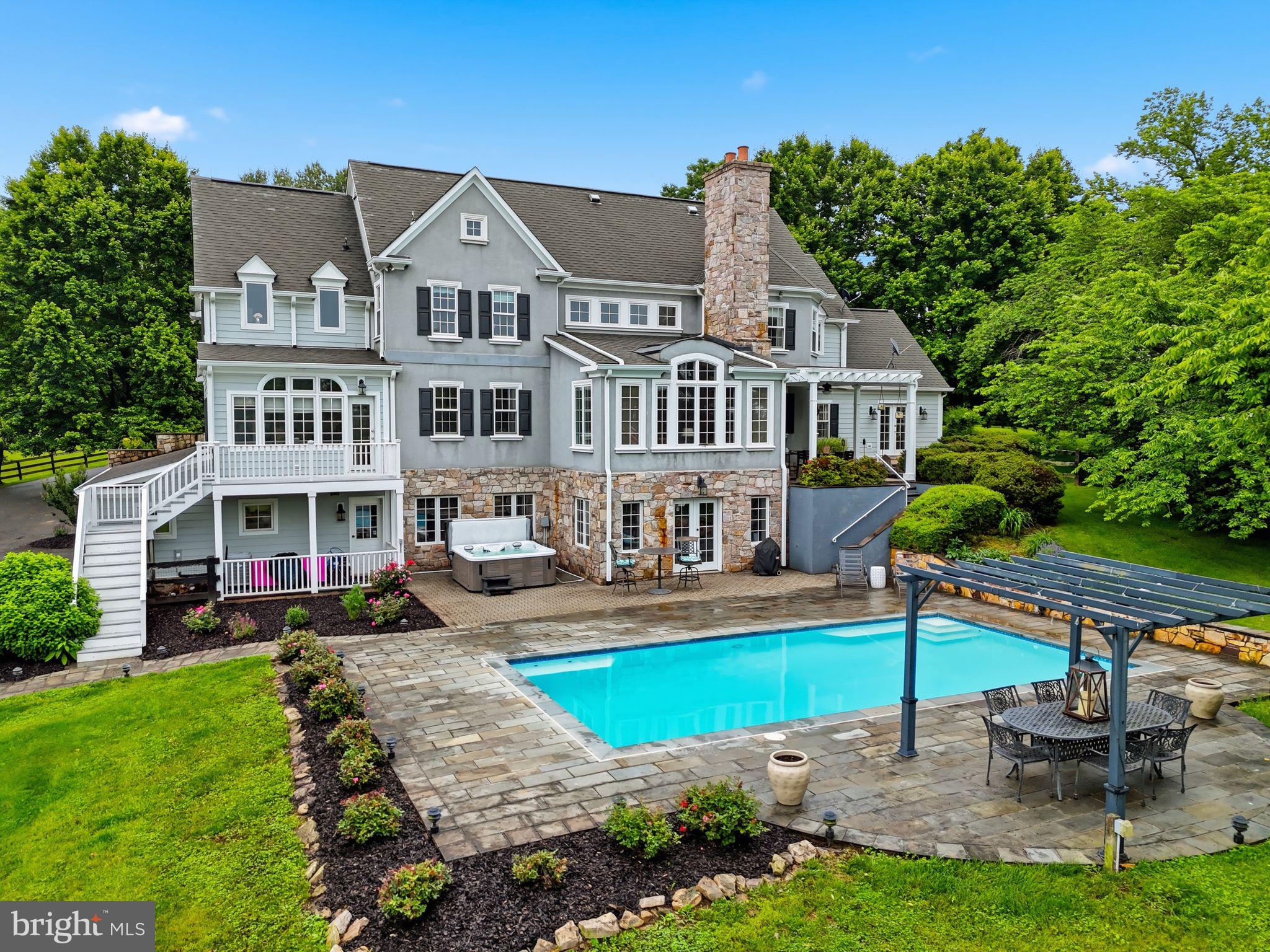 CANNONBALL RIDGE - Residential