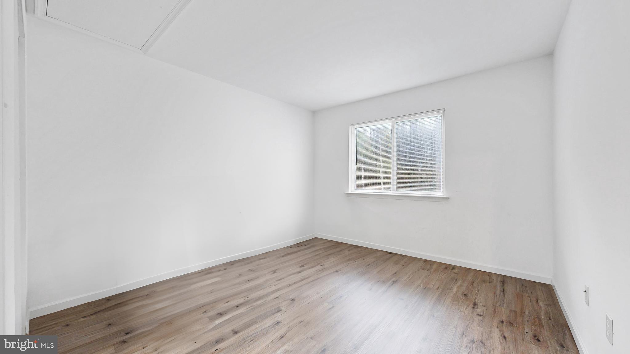 BAY TREE - Residential