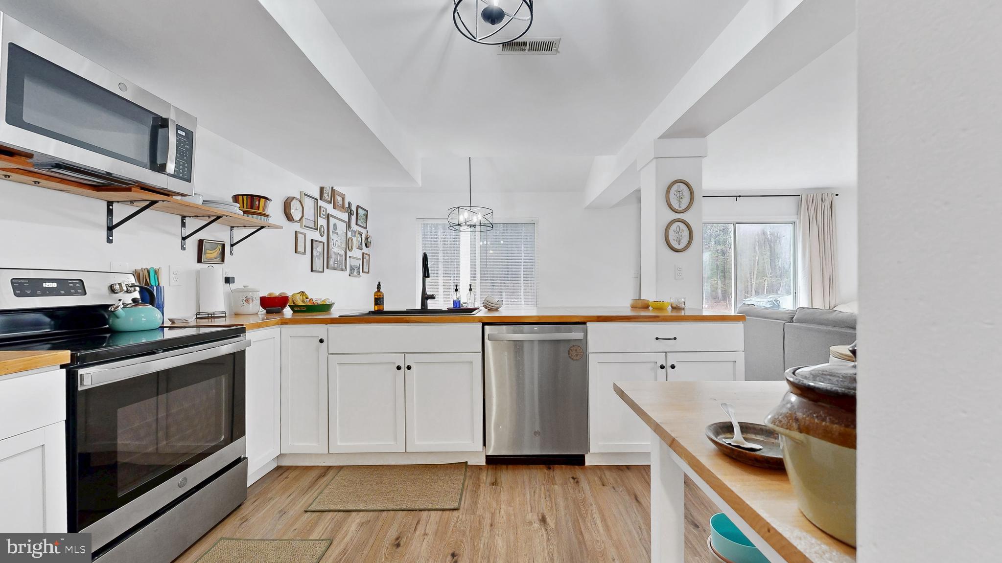 BAY TREE - Residential