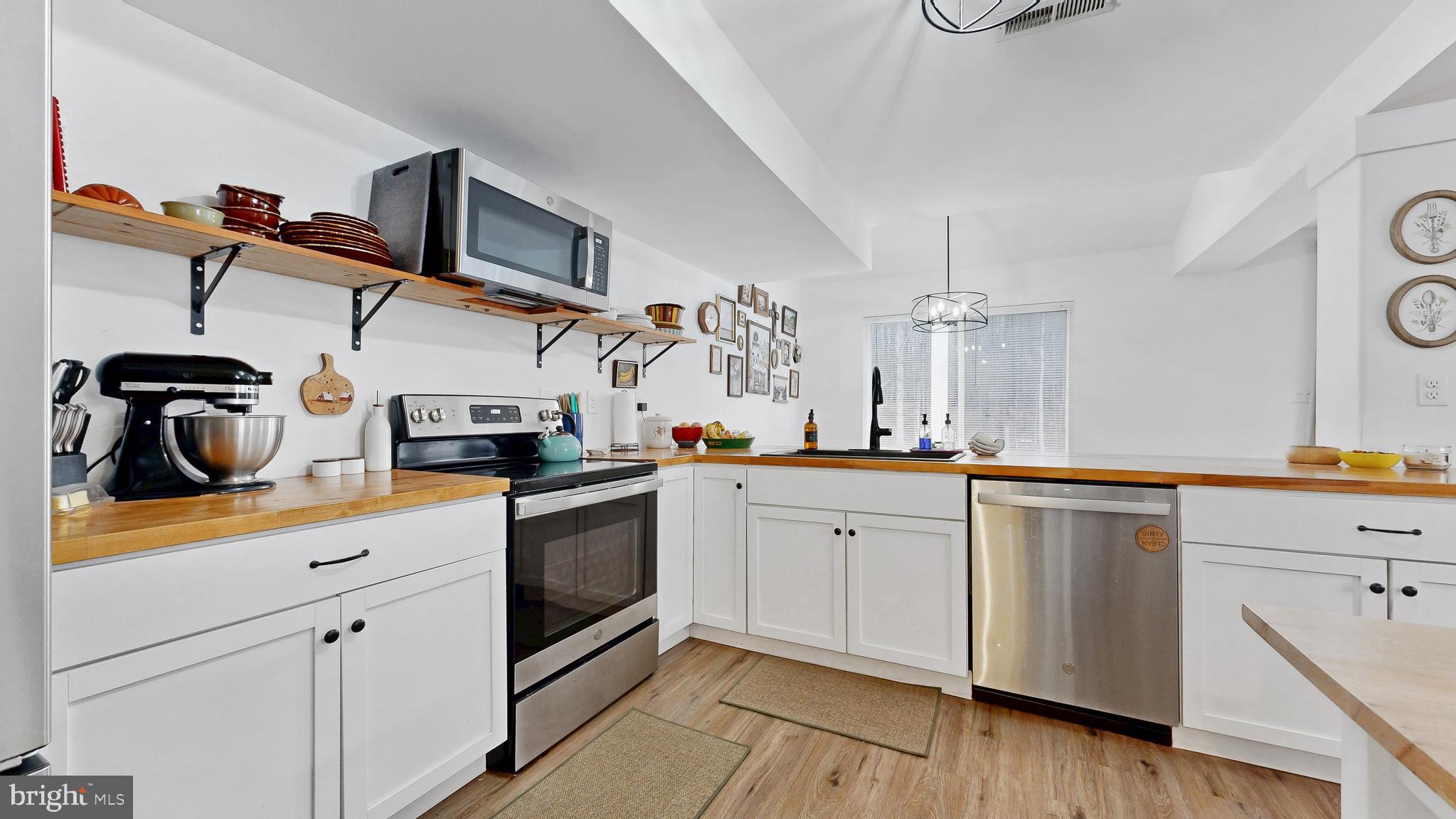 BAY TREE - Residential