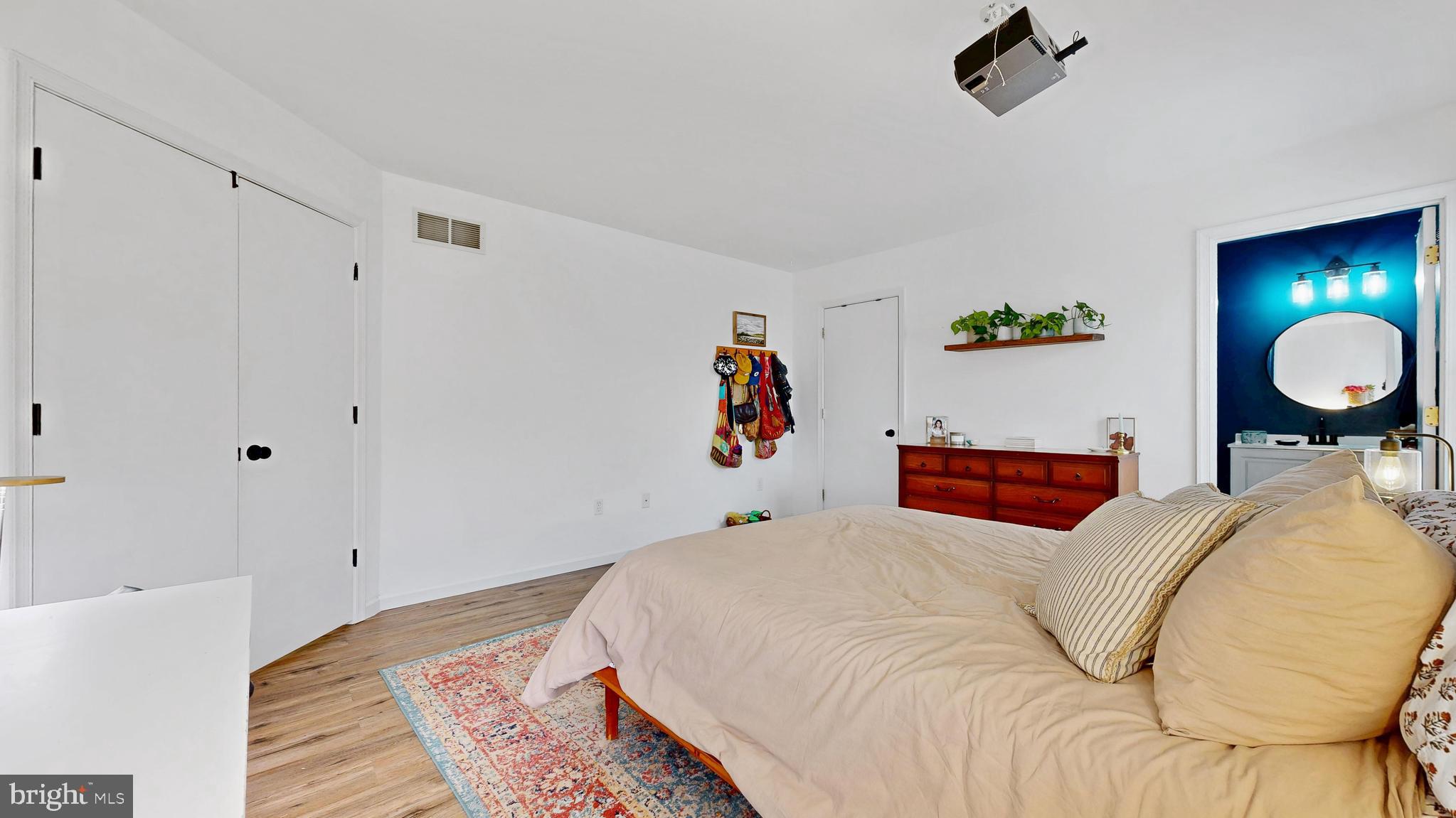 BAY TREE - Residential