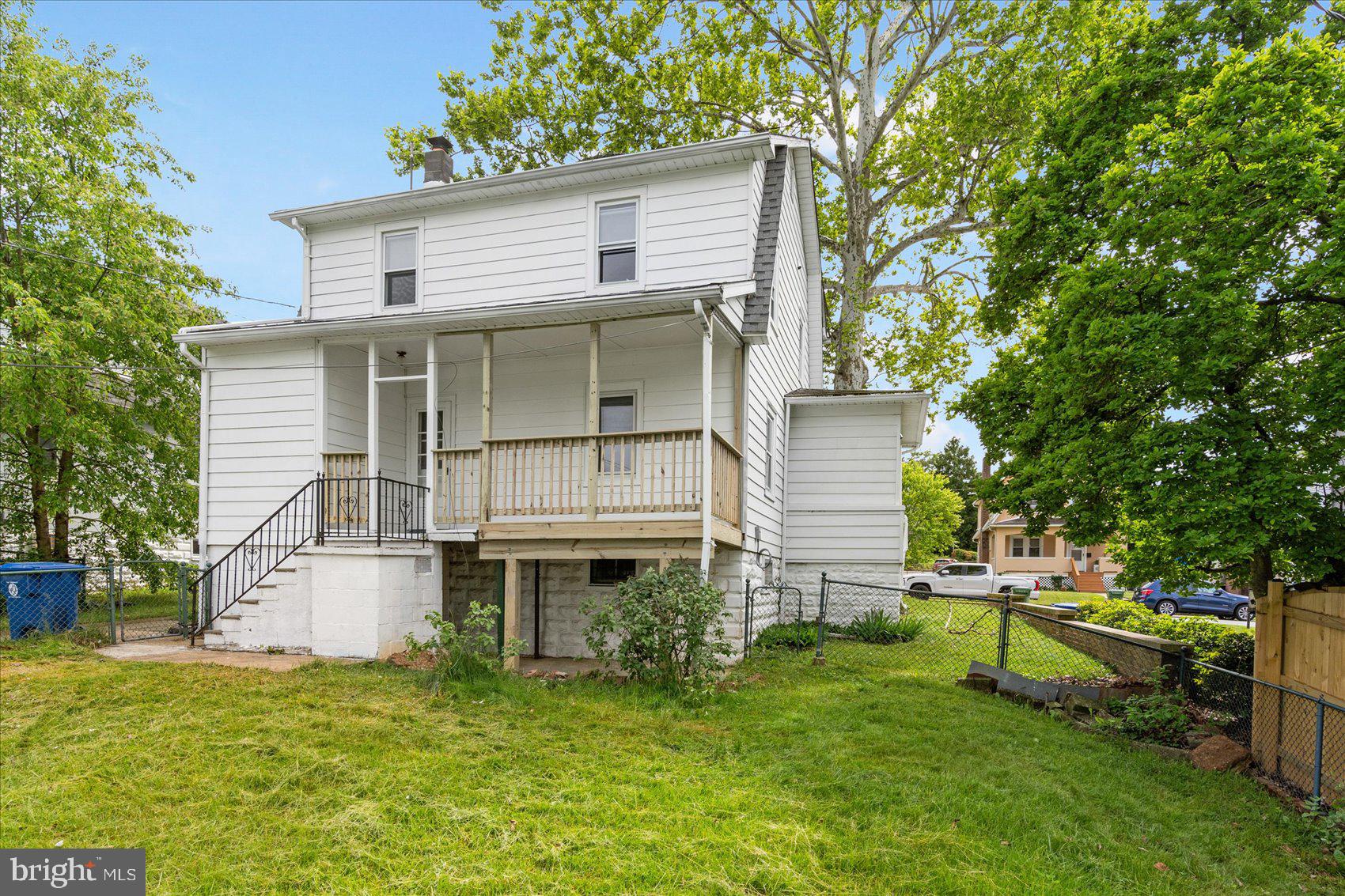 PARKVILLE - Residential Lease