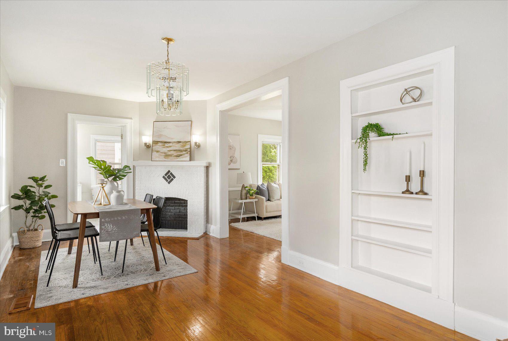 PARKVILLE - Residential Lease