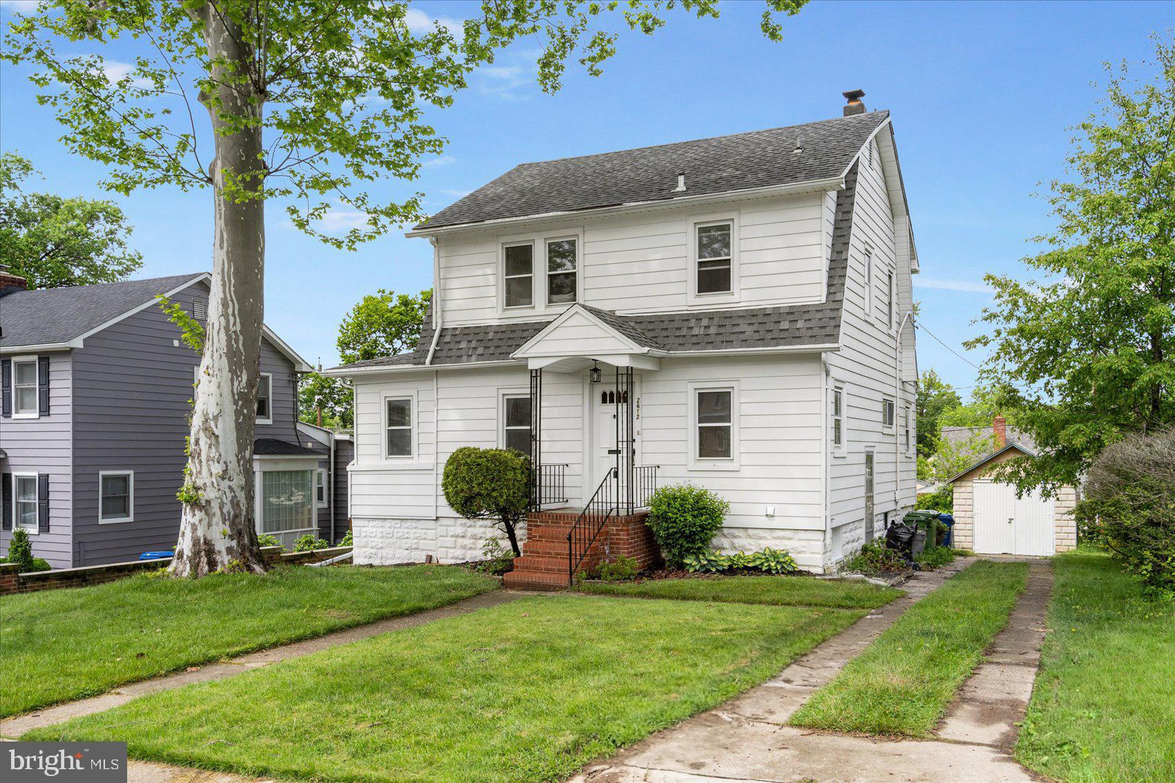 PARKVILLE - Residential Lease