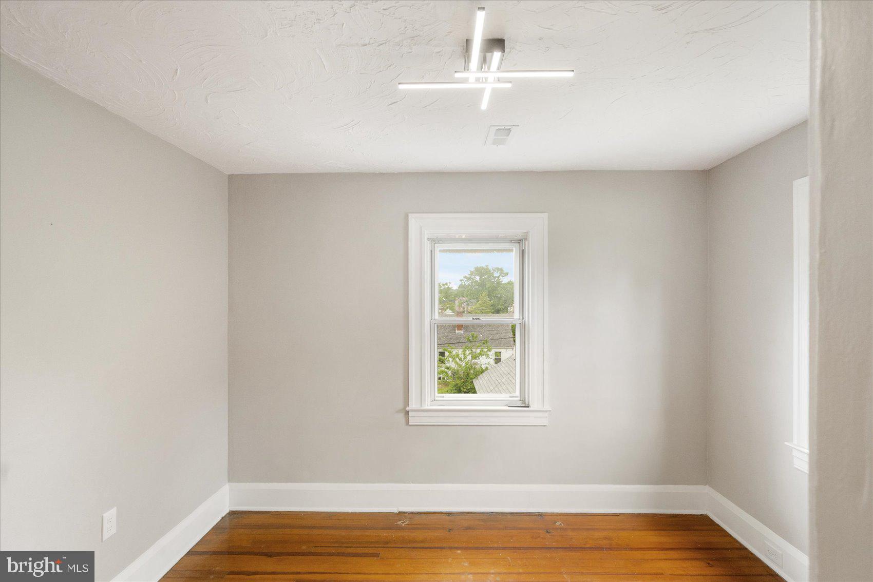 PARKVILLE - Residential Lease