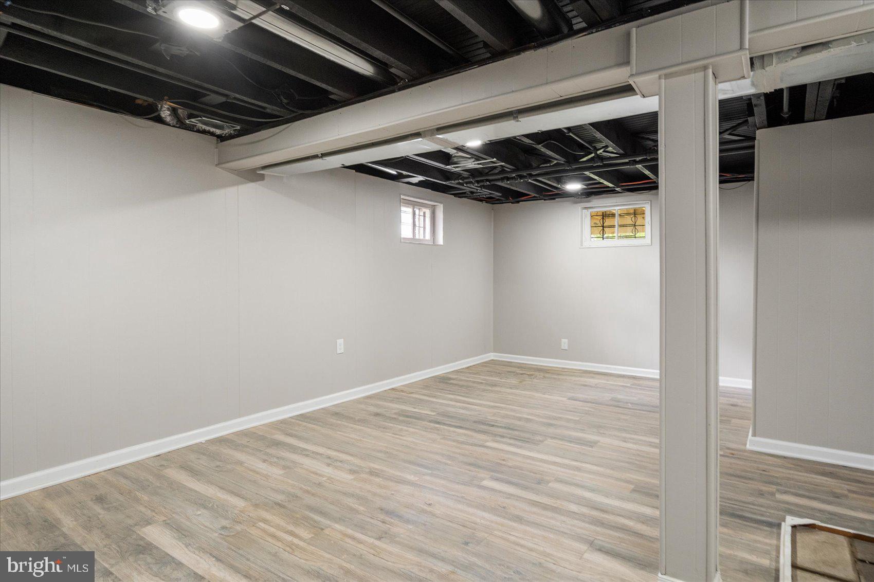 PARKVILLE - Residential Lease