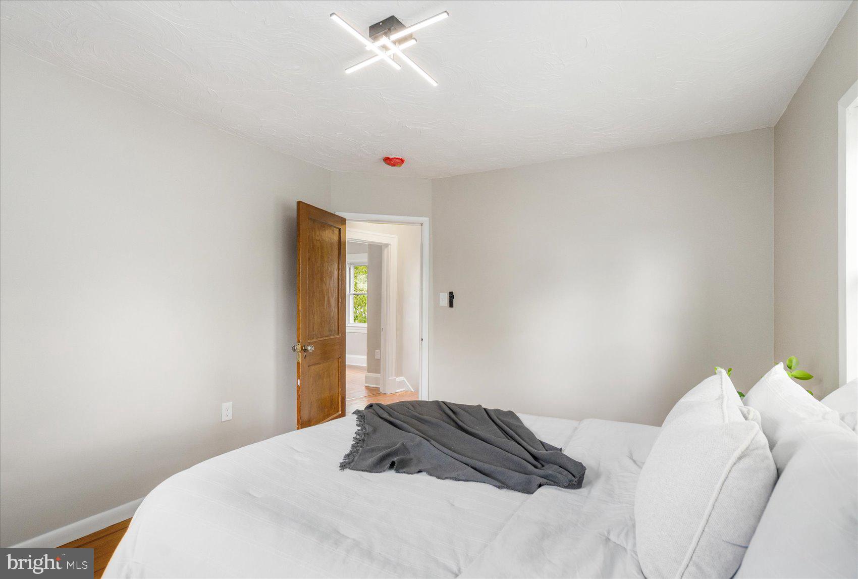 PARKVILLE - Residential Lease