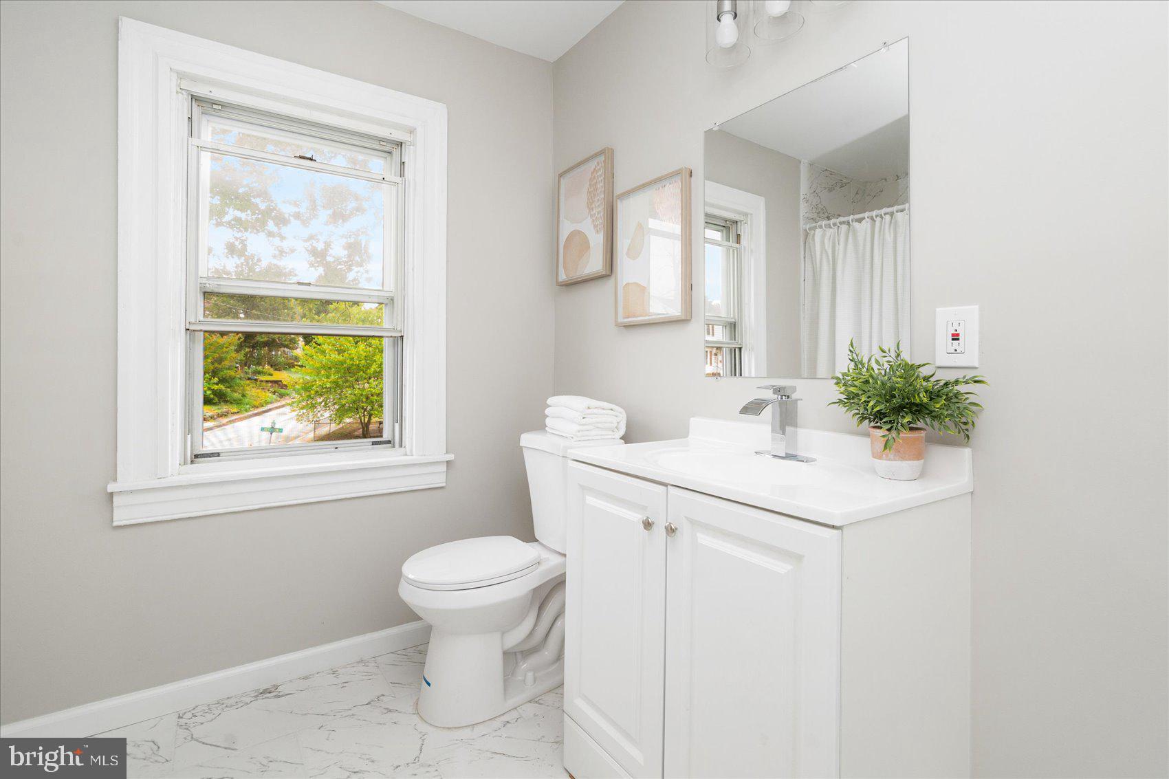 PARKVILLE - Residential Lease