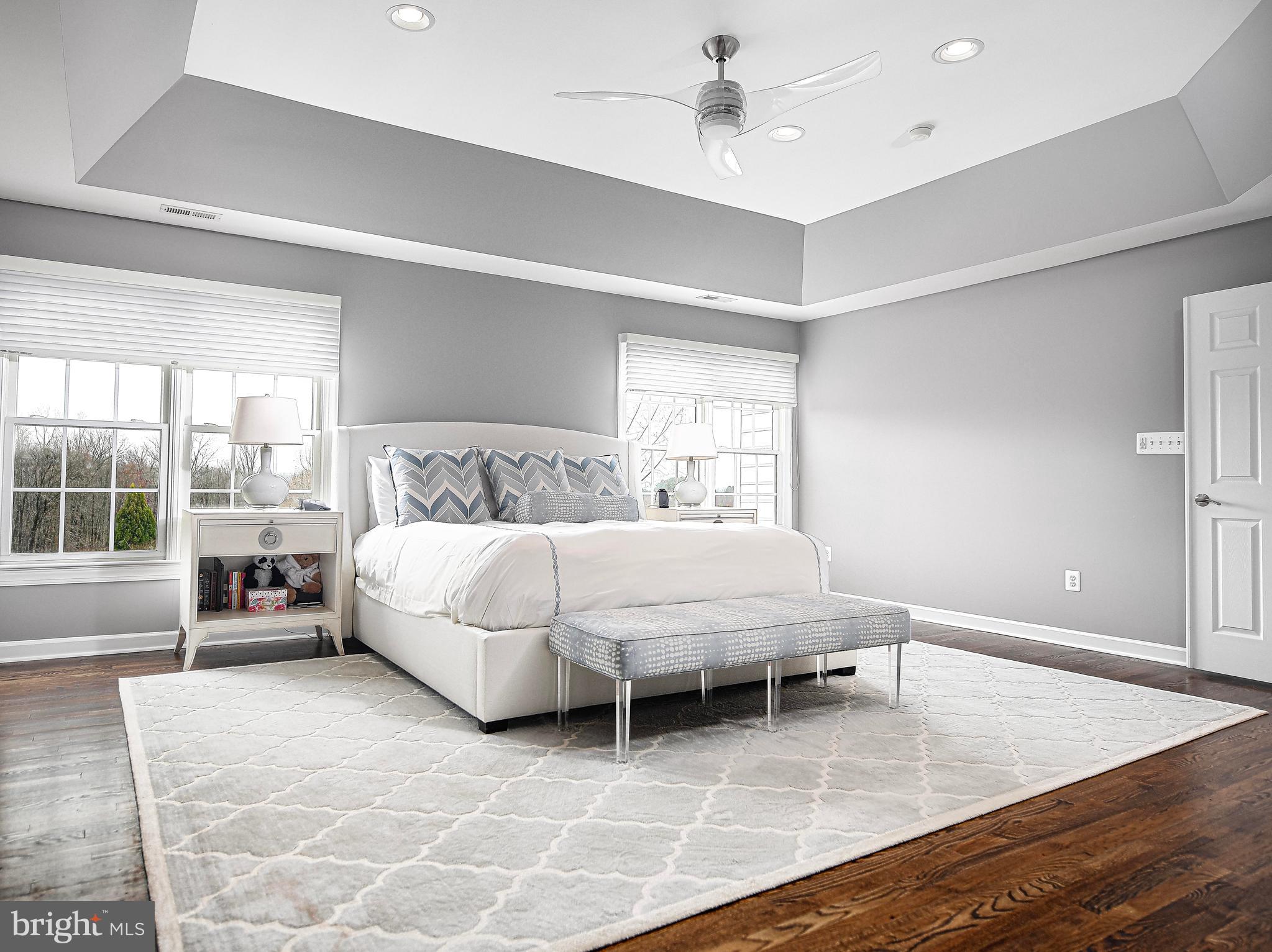 WILLOW CHASE - Residential