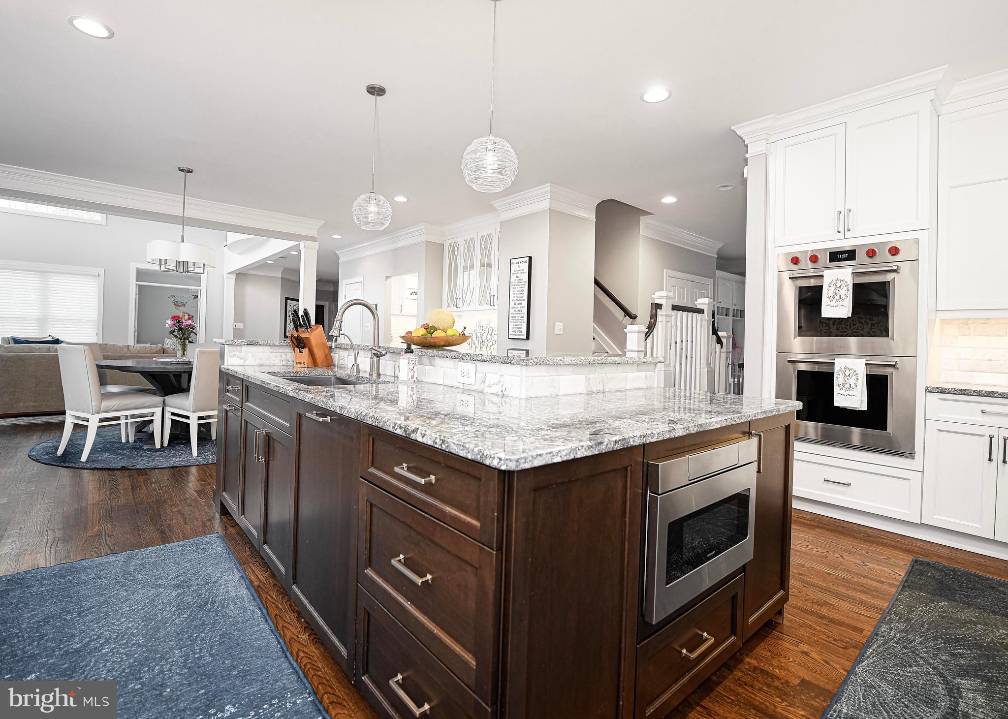 WILLOW CHASE - Residential