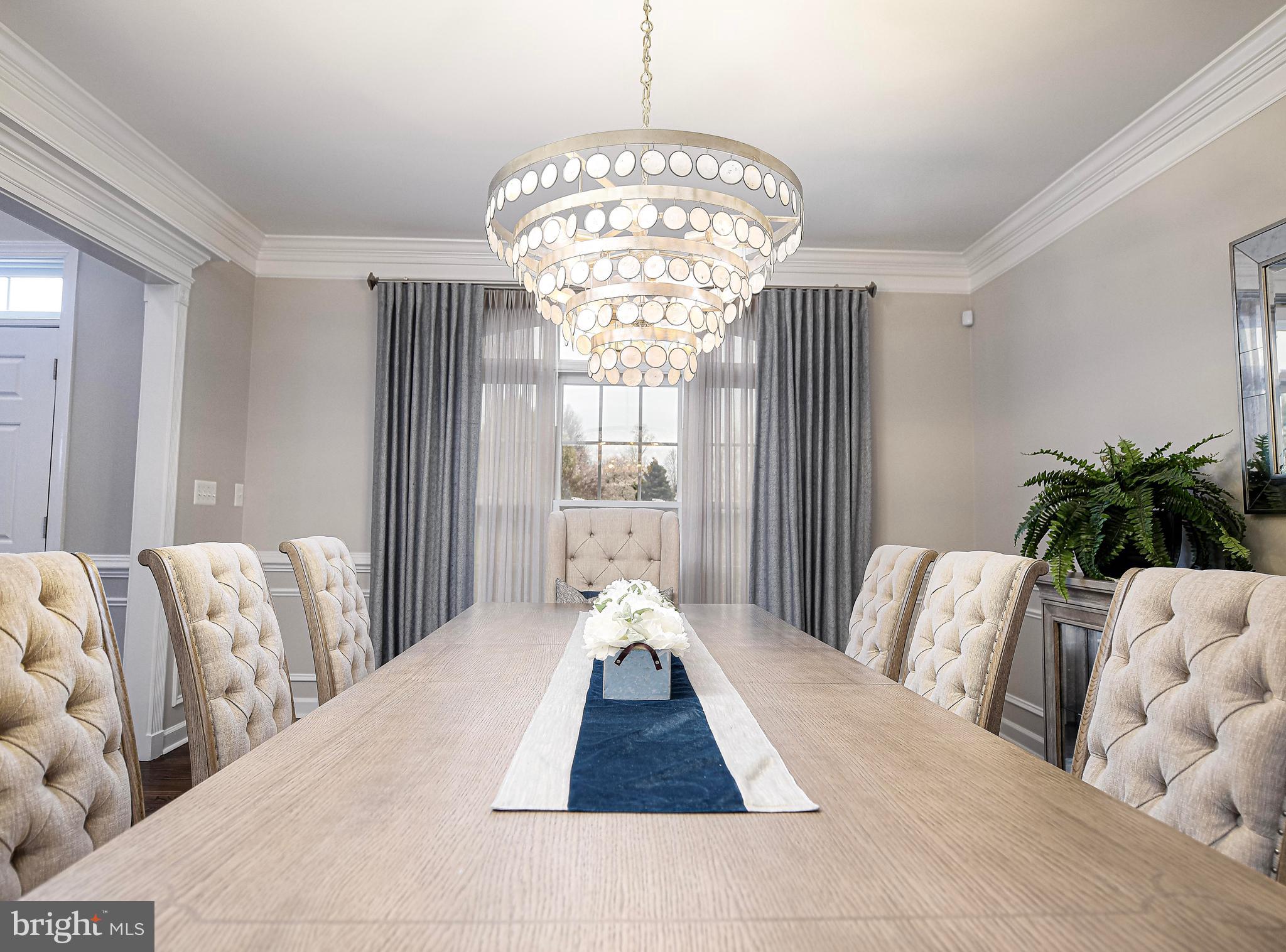 WILLOW CHASE - Residential