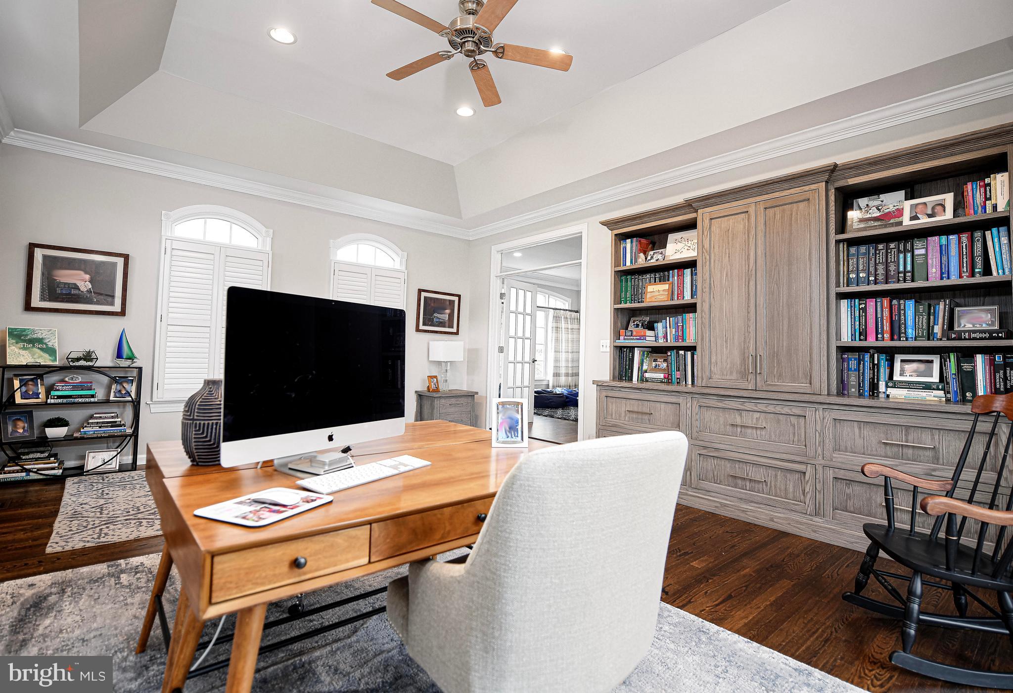 WILLOW CHASE - Residential