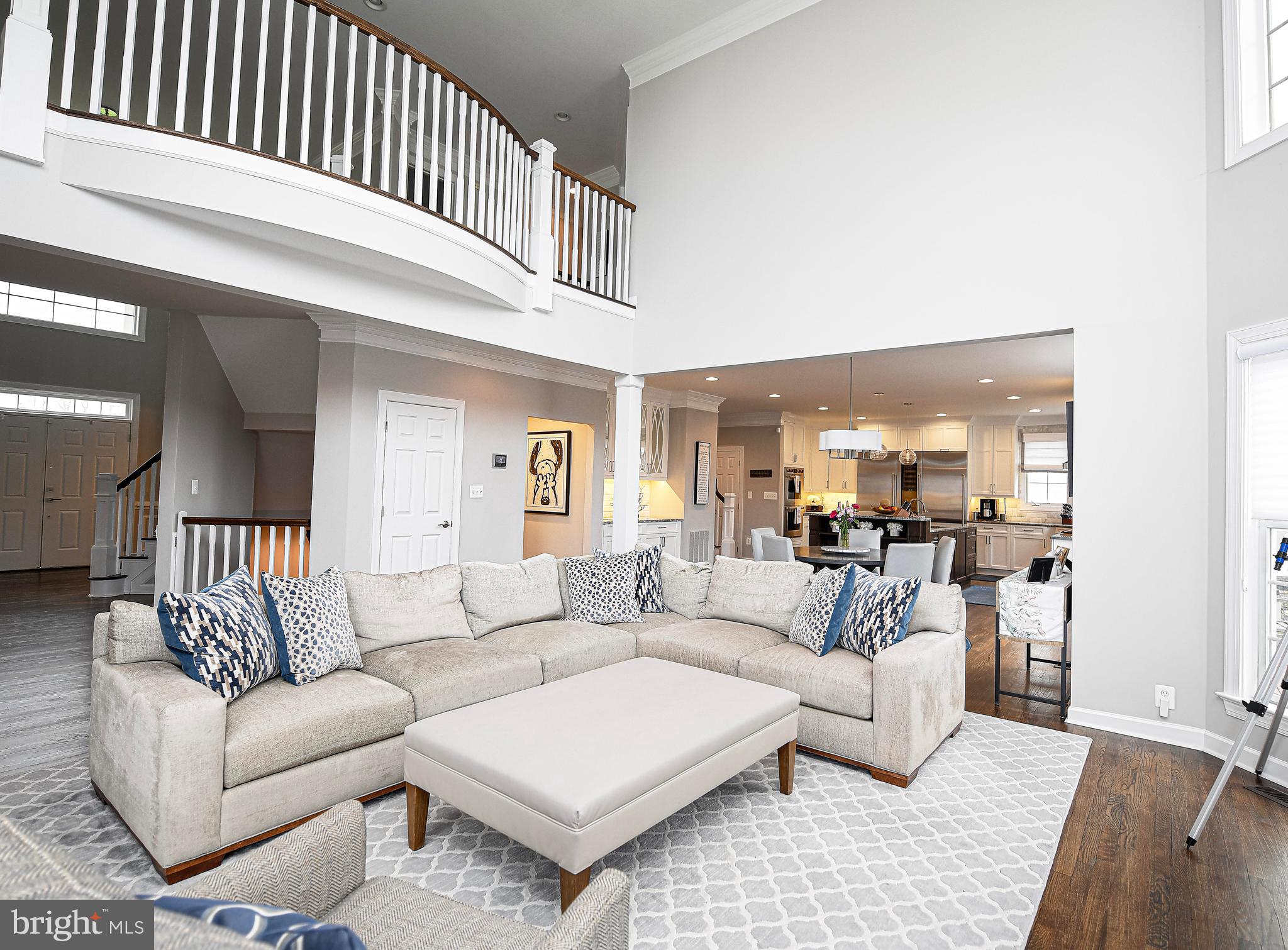 WILLOW CHASE - Residential