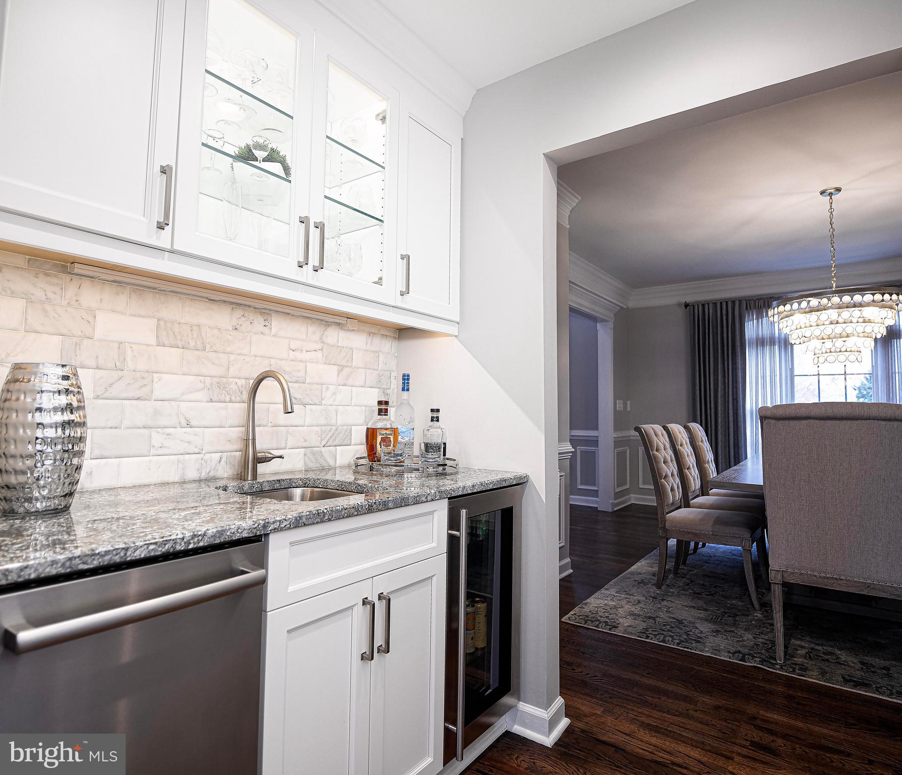 WILLOW CHASE - Residential