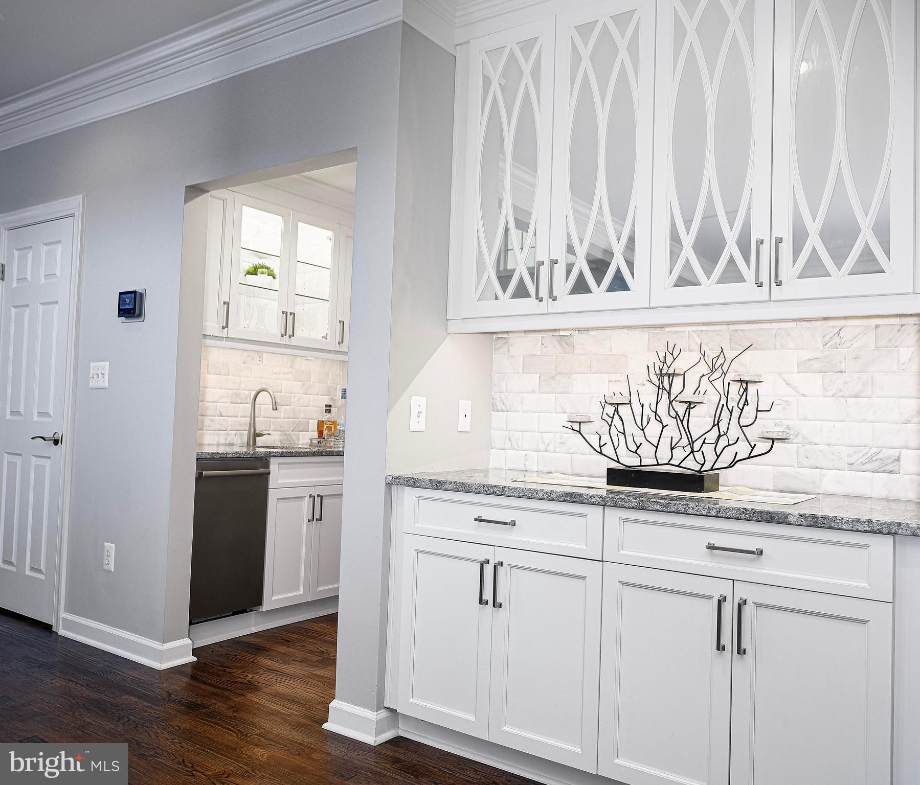 WILLOW CHASE - Residential