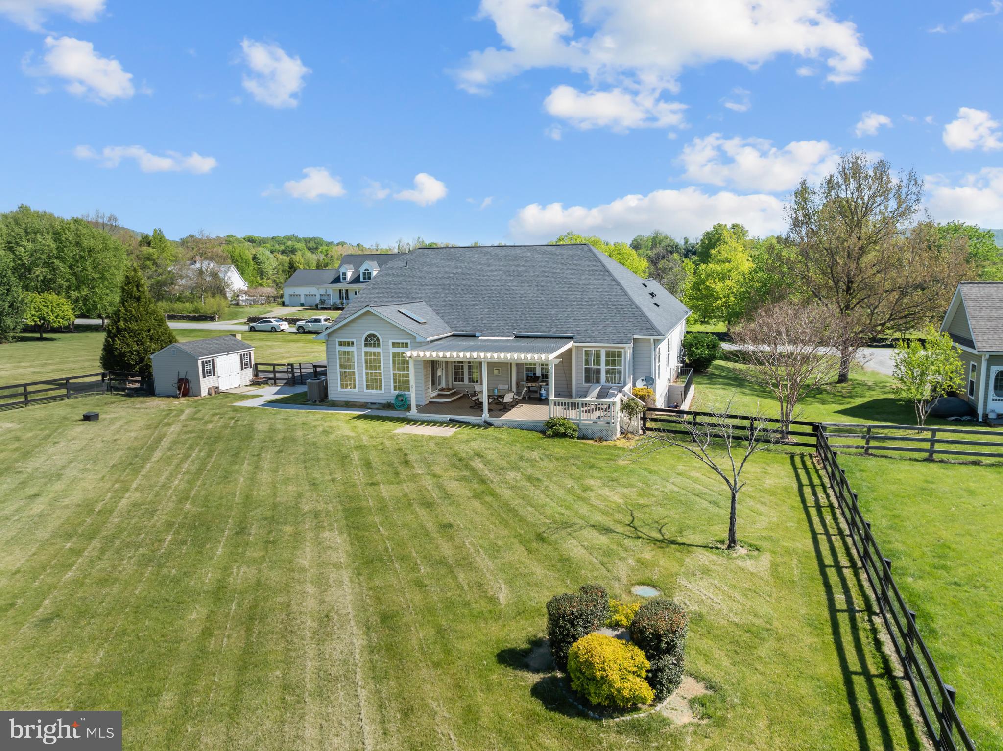BIRCH HOLLOW HAMLET - Residential