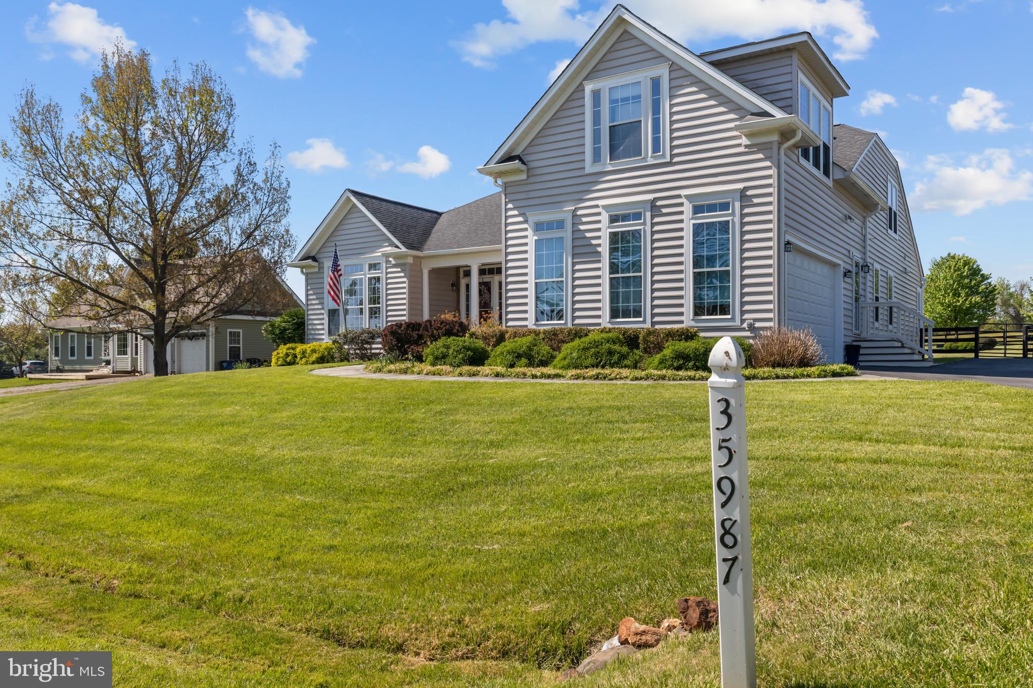 BIRCH HOLLOW HAMLET - Residential