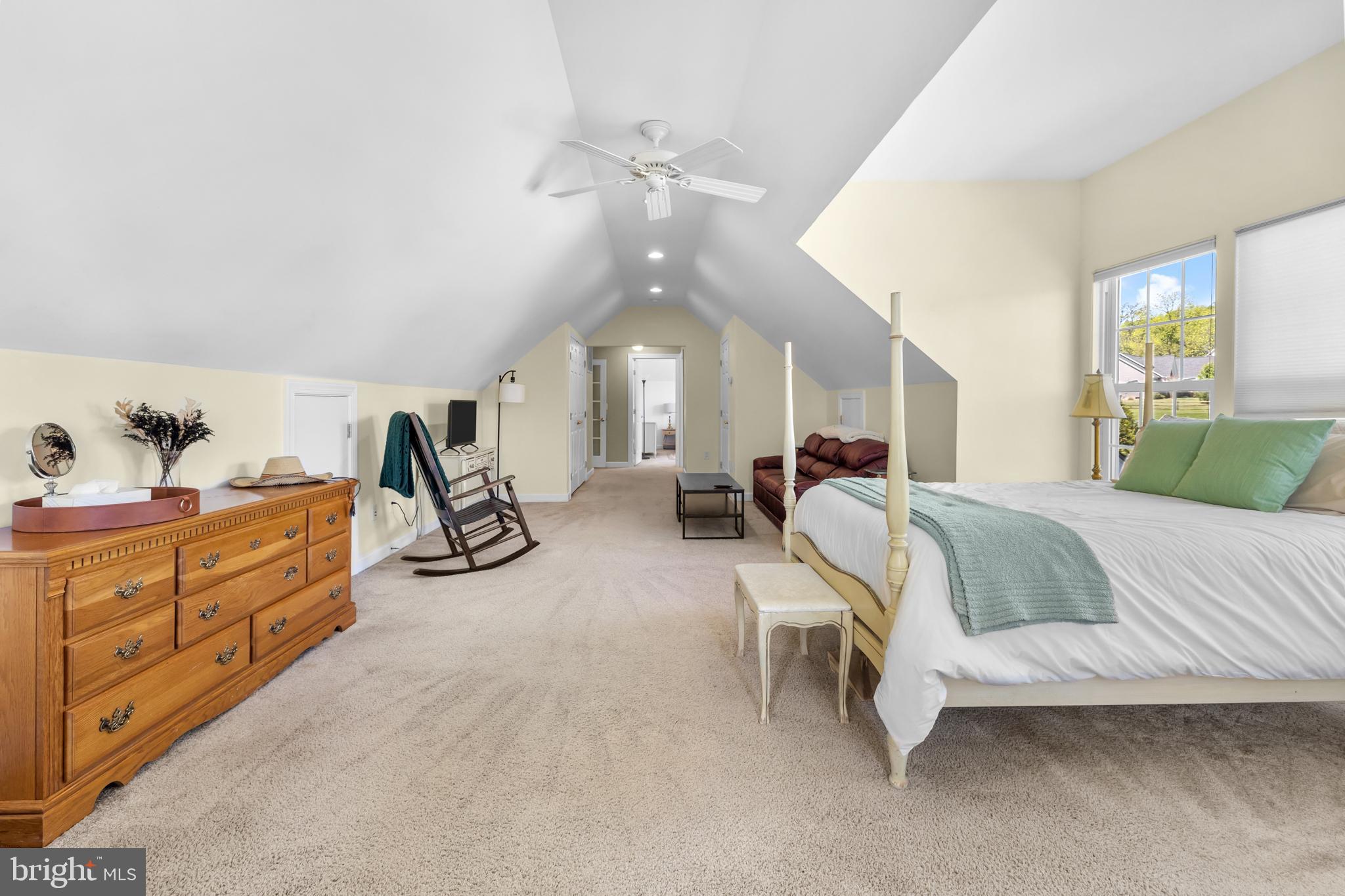 BIRCH HOLLOW HAMLET - Residential