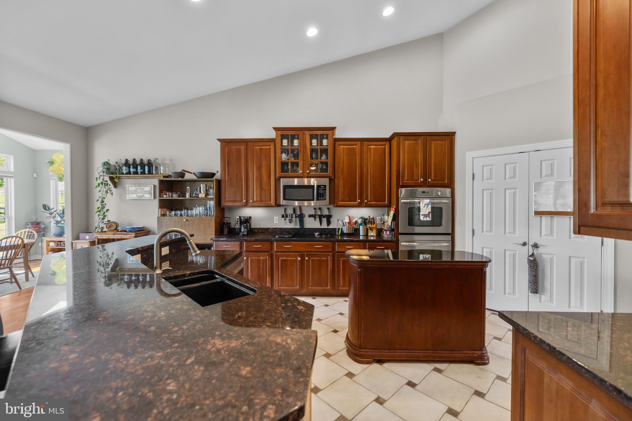 BIRCH HOLLOW HAMLET - Residential
