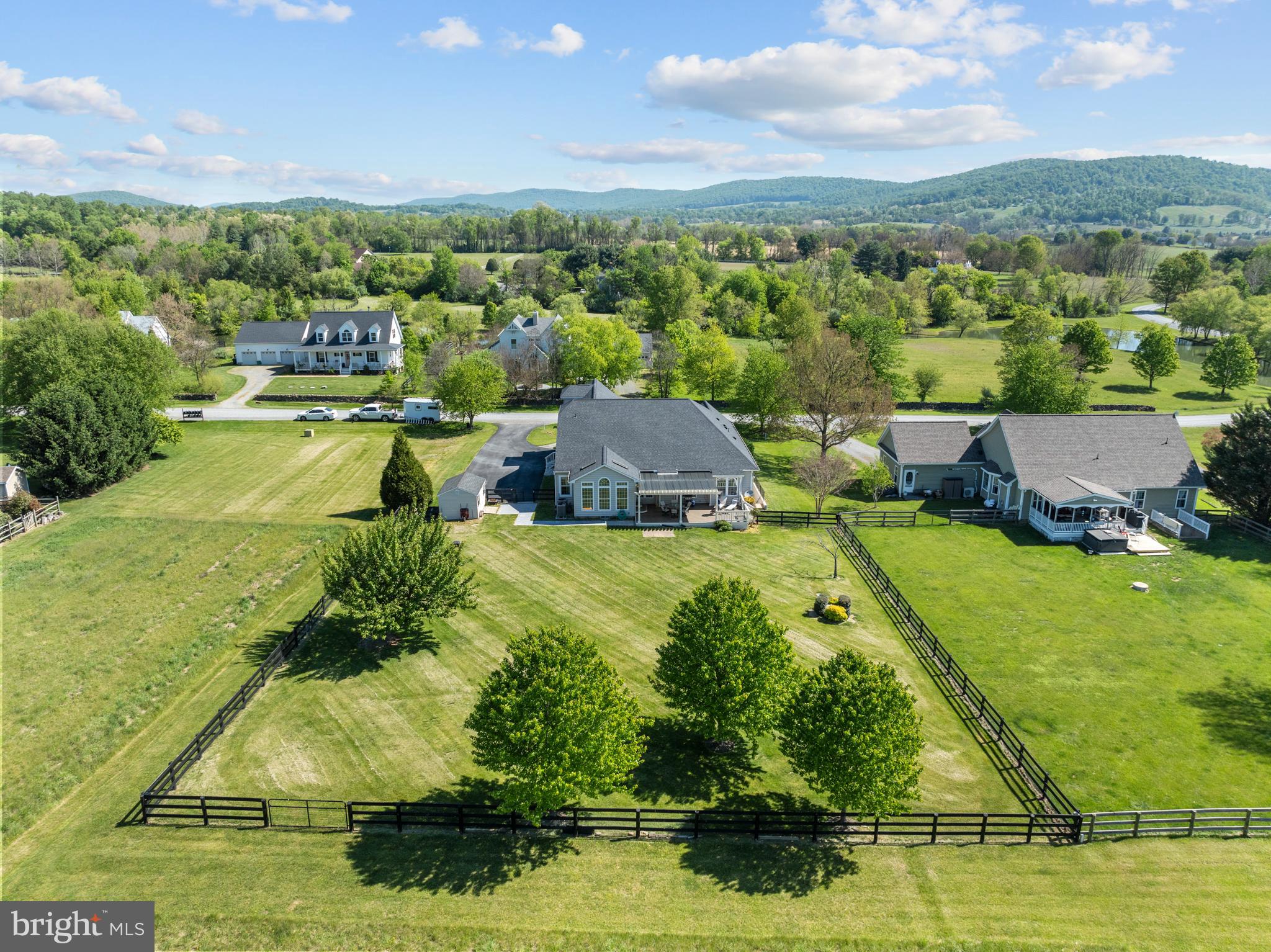 BIRCH HOLLOW HAMLET - Residential