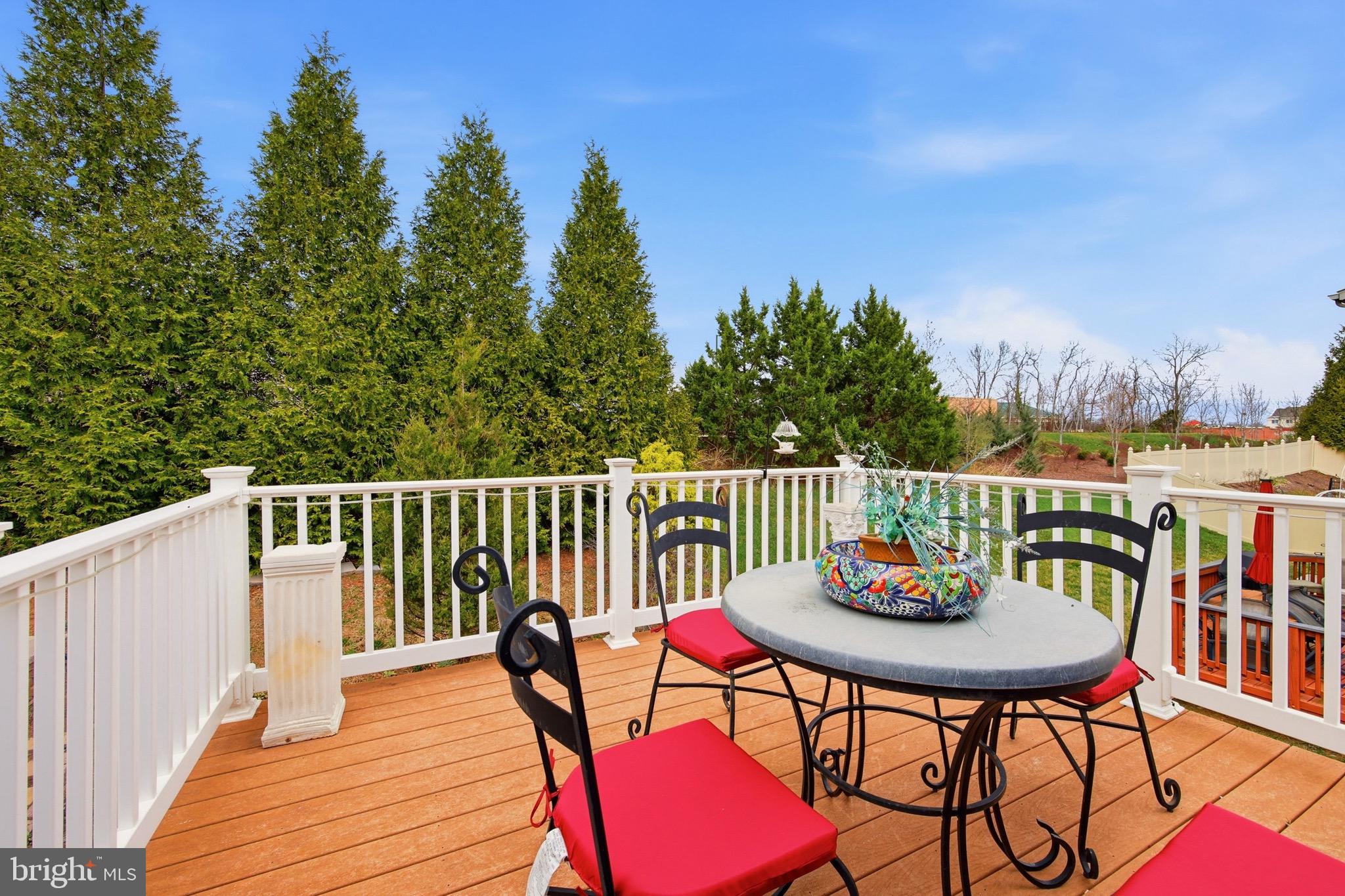 OXBOW ESTATES - Residential