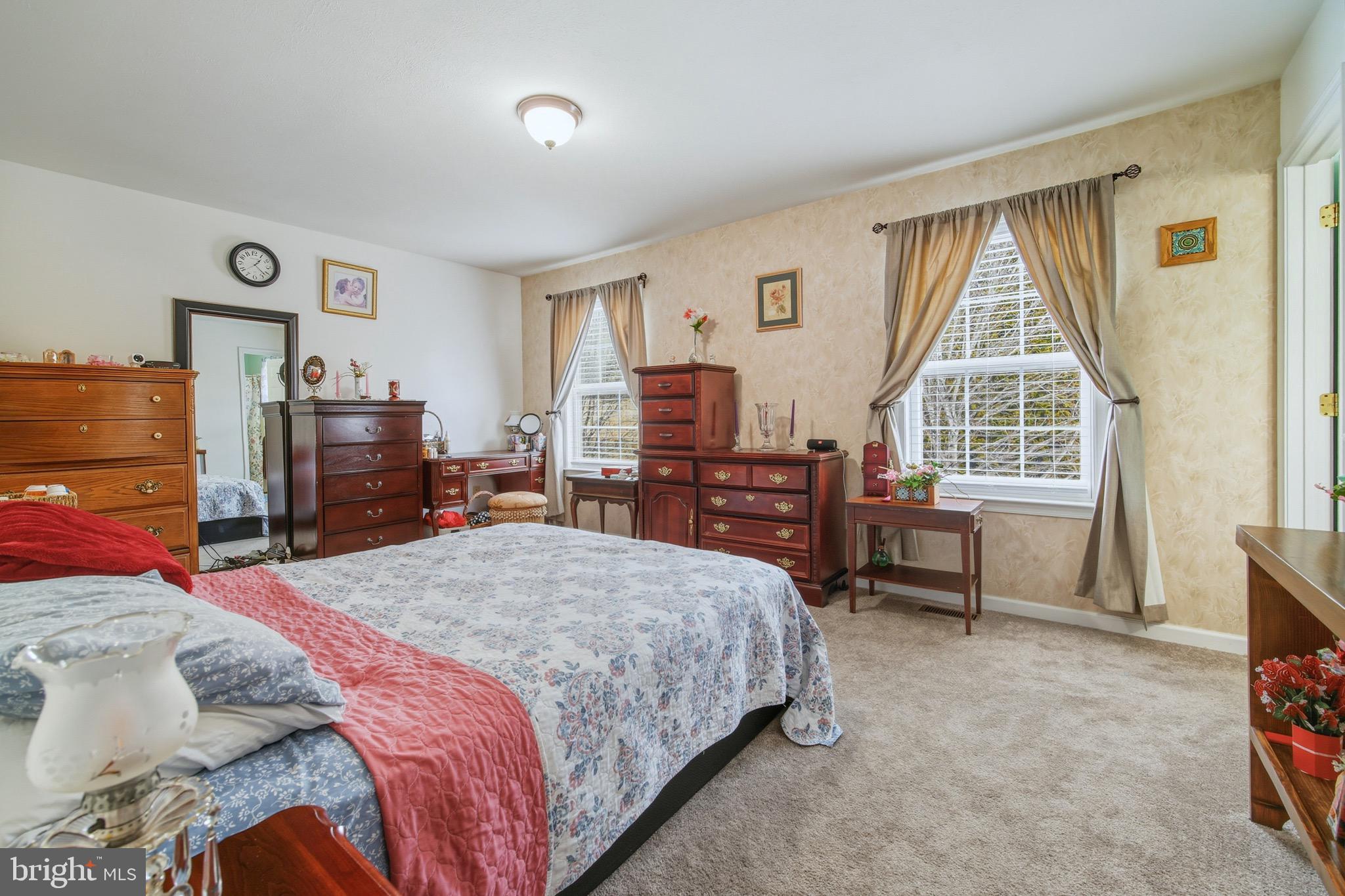 OXBOW ESTATES - Residential