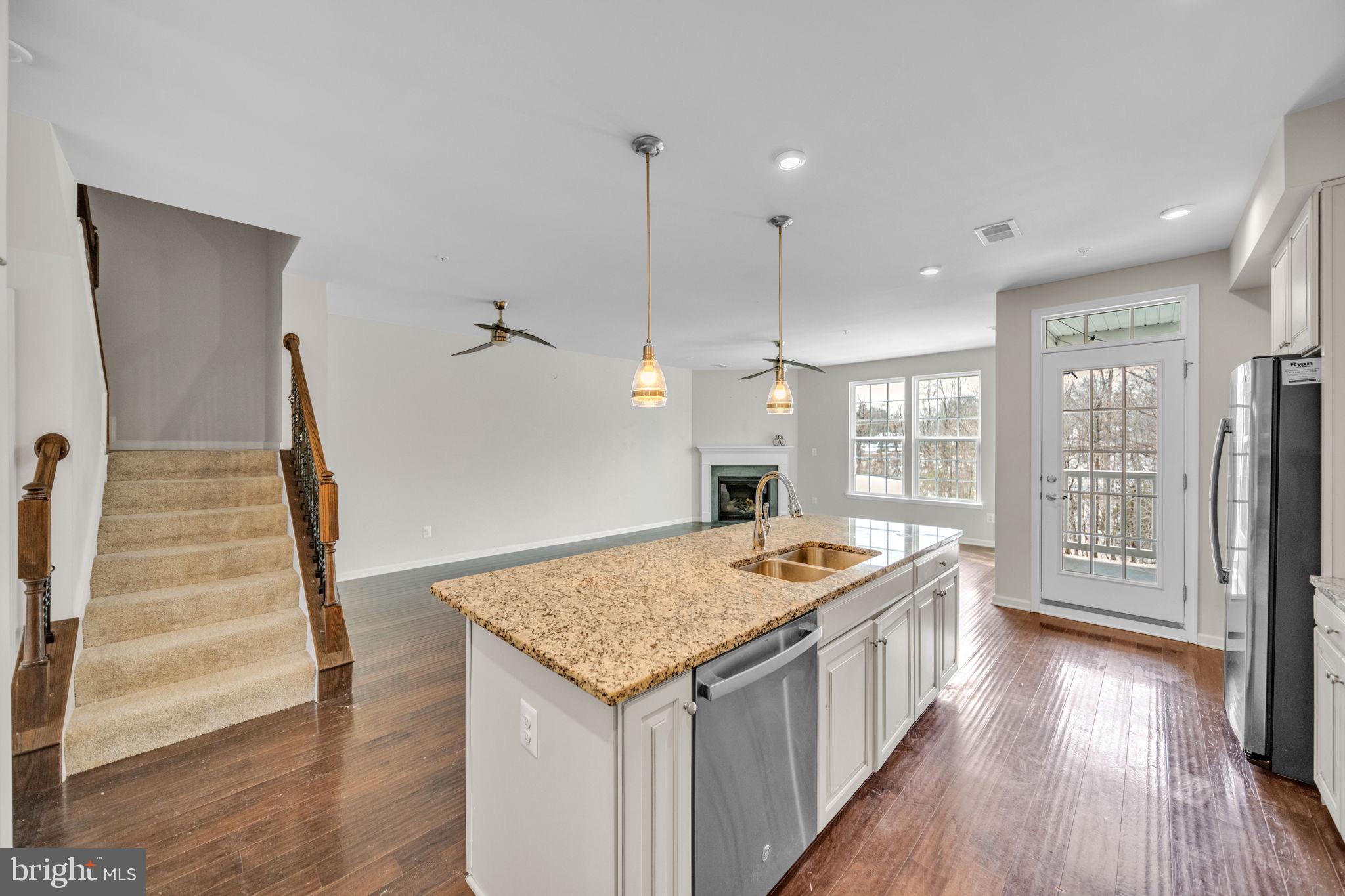 BRIARWOOD - Residential