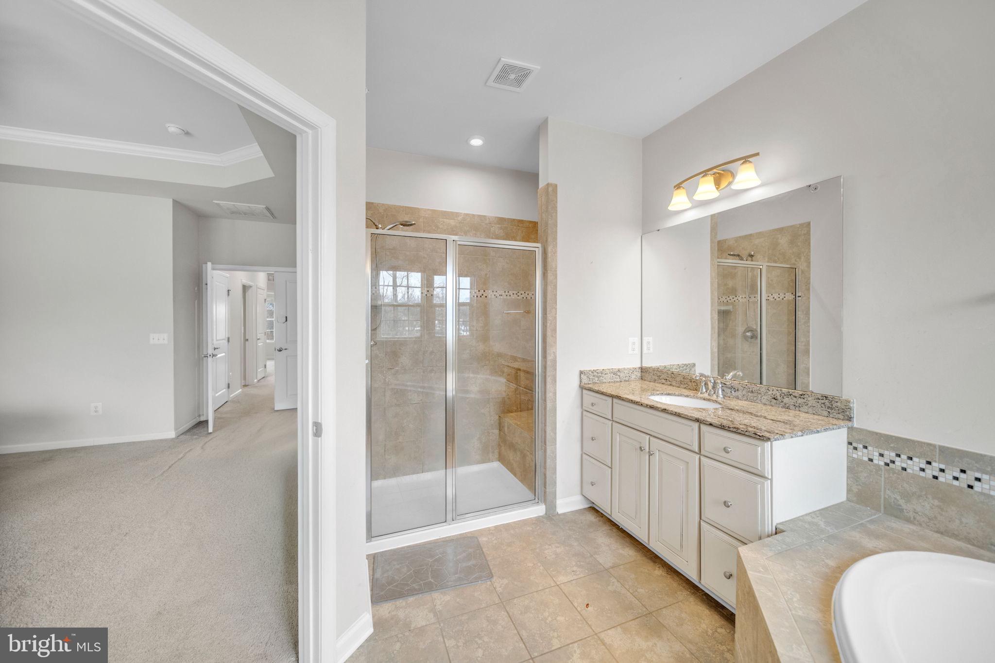 BRIARWOOD - Residential