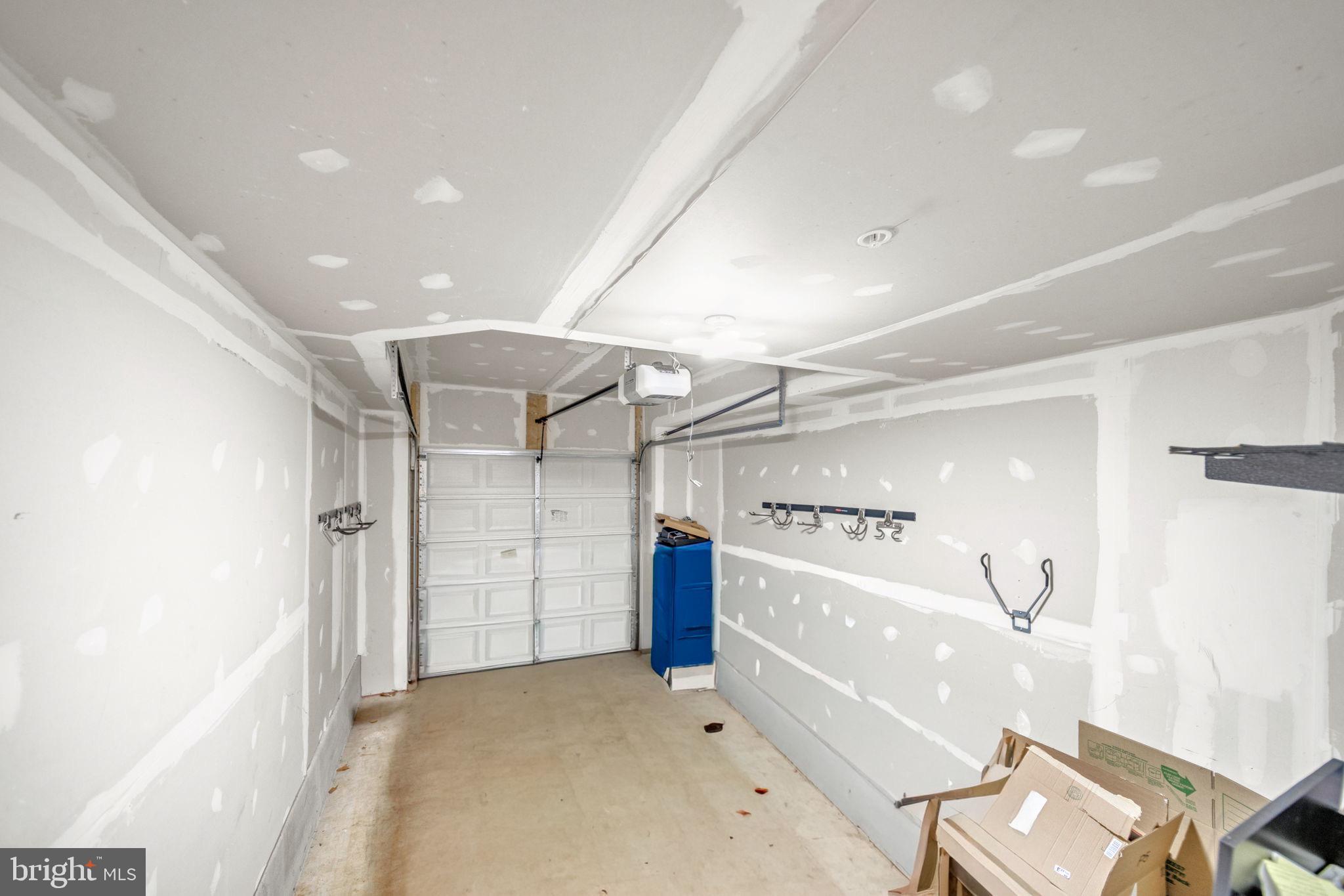 BRIARWOOD - Residential