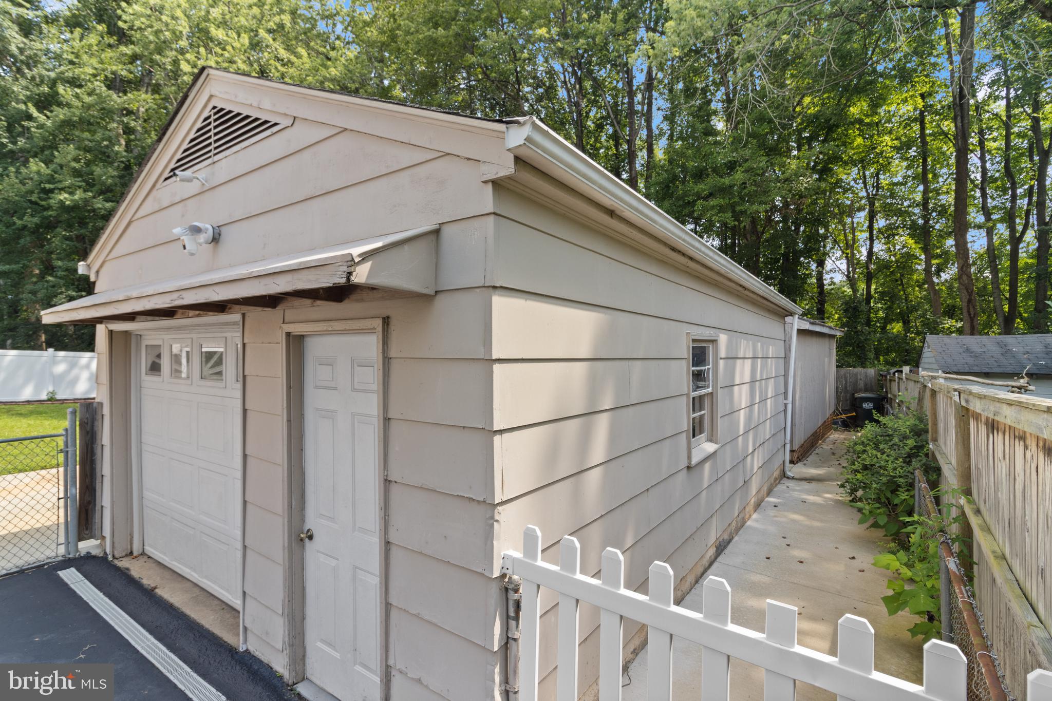 DALE CITY - Residential