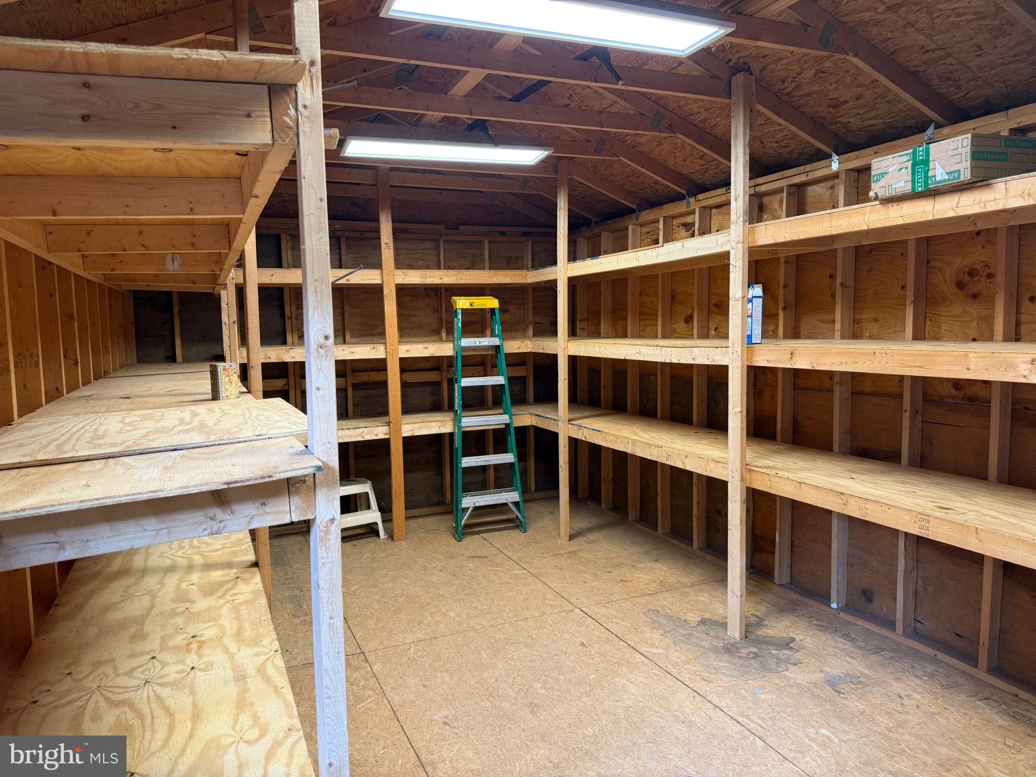 DALE CITY - Residential