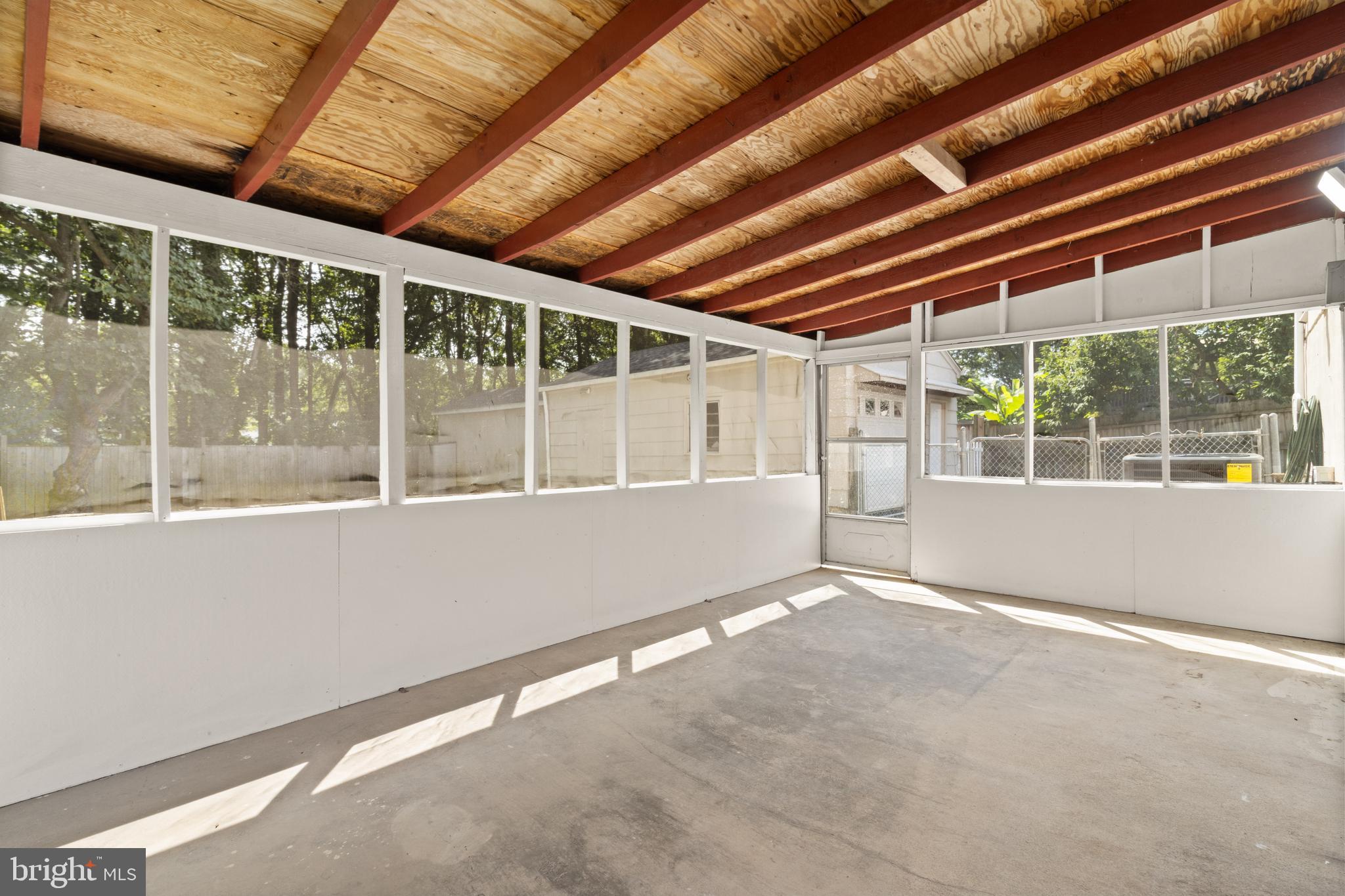 DALE CITY - Residential