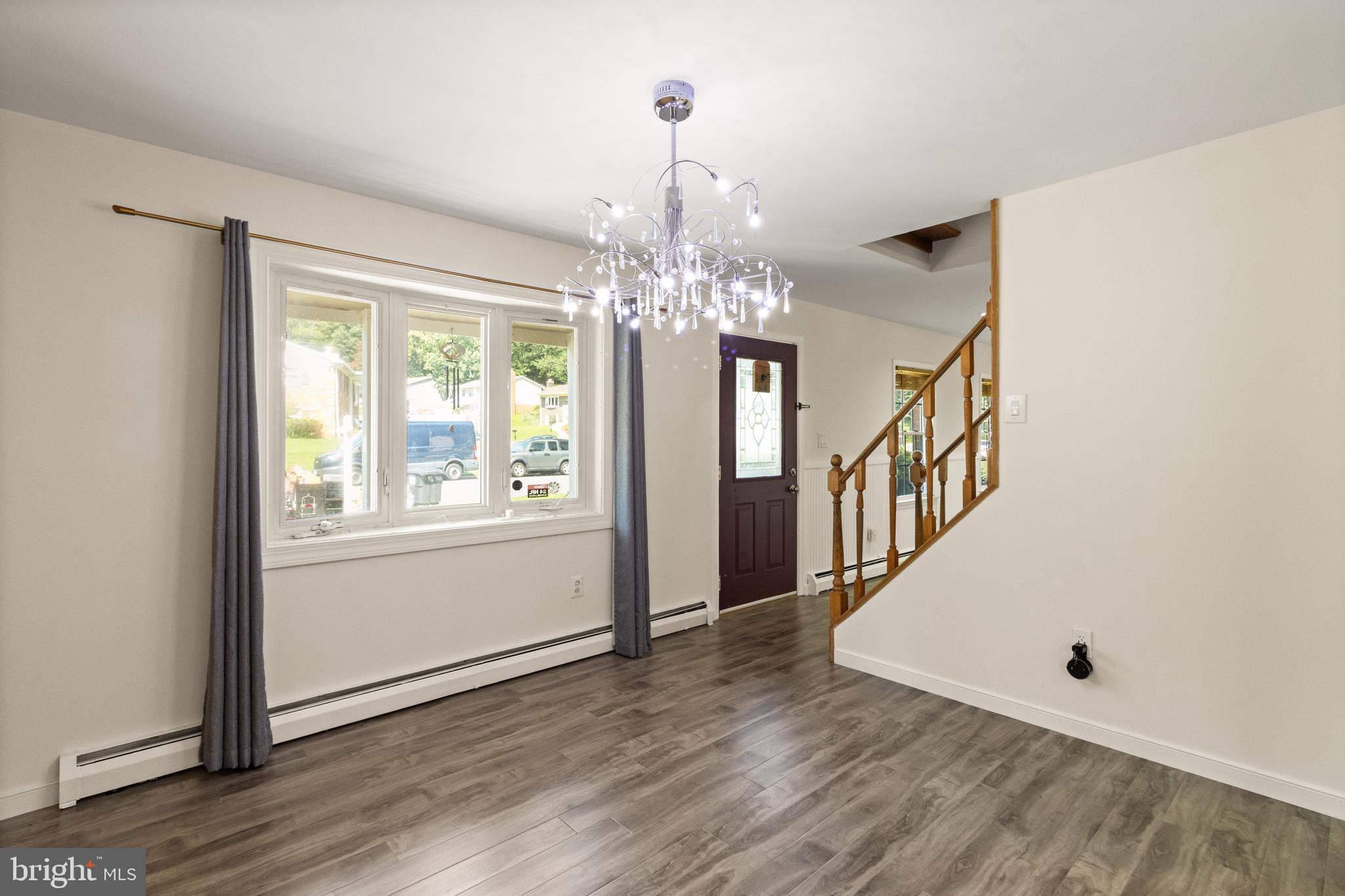 DALE CITY - Residential