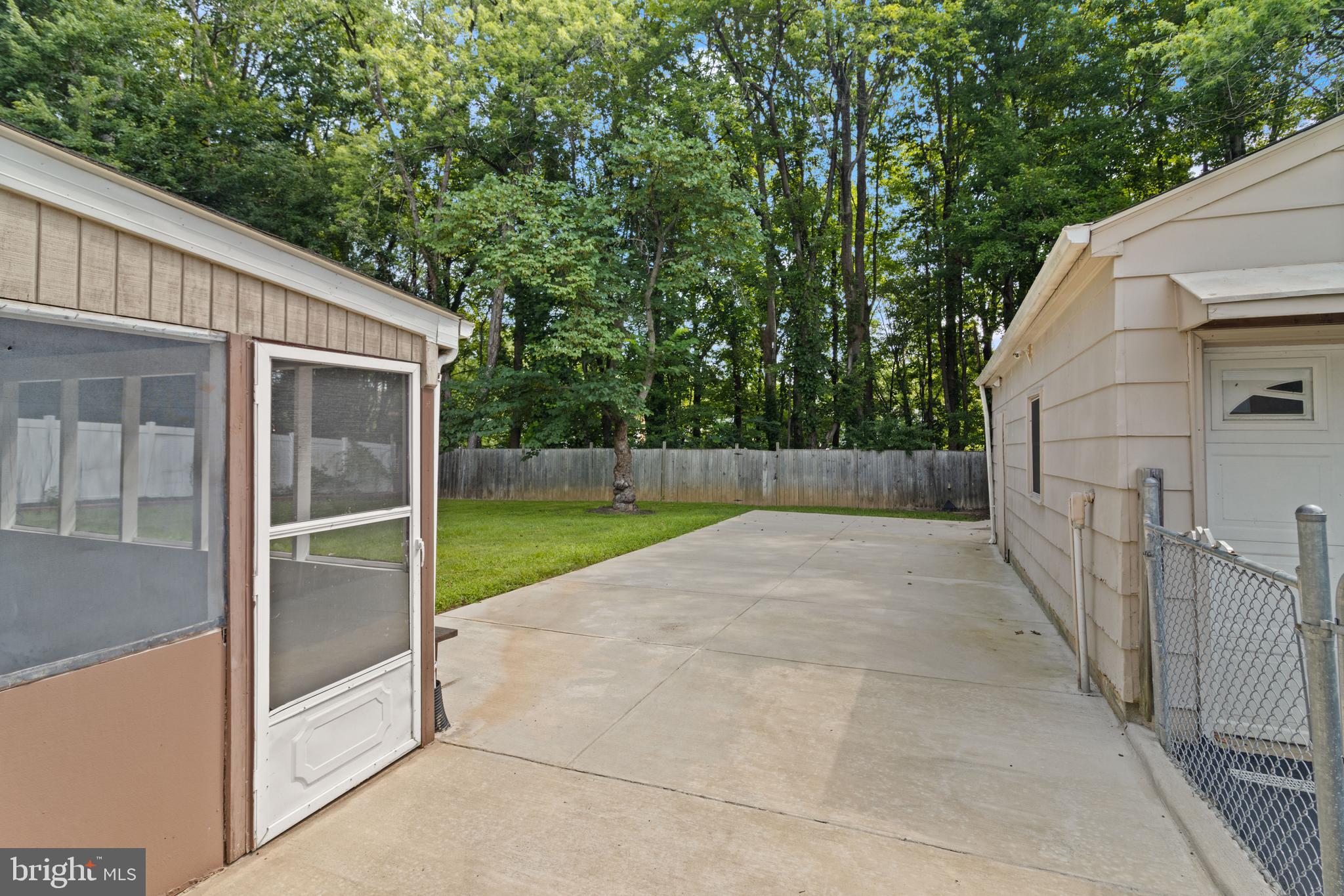 DALE CITY - Residential